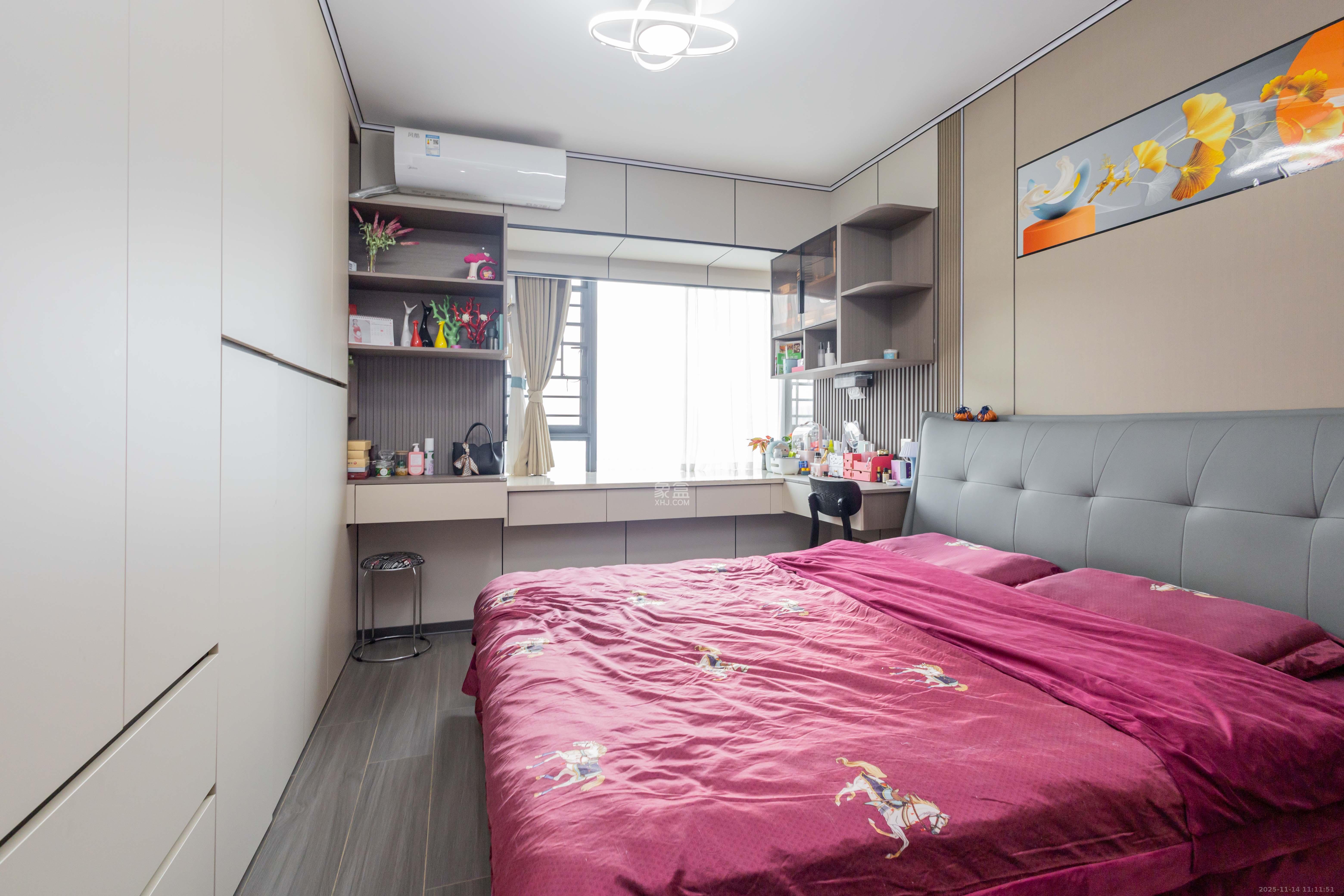 新力菩悦星都汇  4室2厅2卫    148.0万卧室