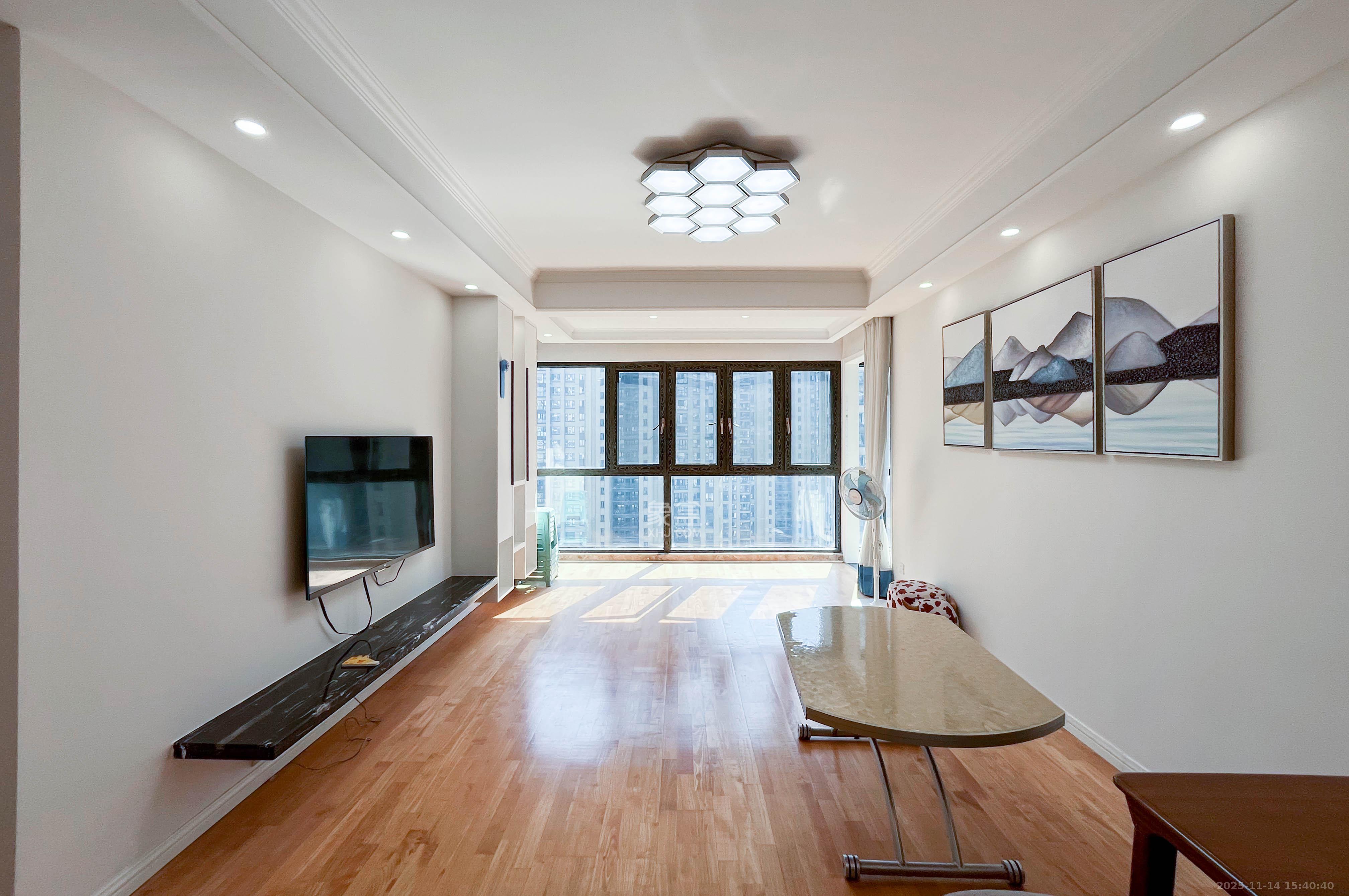 梅溪湖金茂悦（金悦雅苑）  3室2厅2卫    138.0万