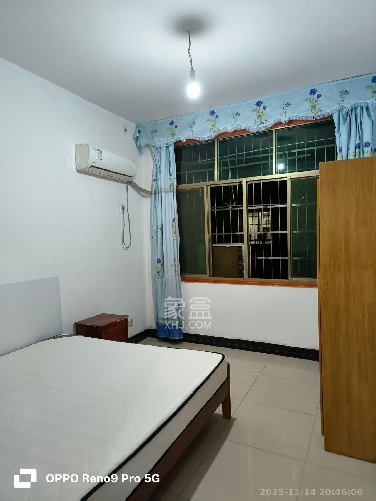 黄荆小区  2室1厅1卫    1600.0元/月室内图