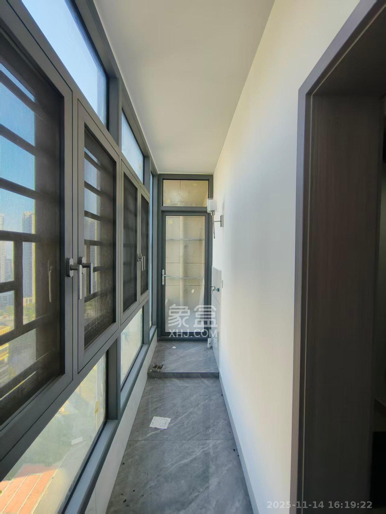 明发阅江悦府 3室2厅2卫 2100.0元/月 明发阅江悦府 3室2厅2卫 2100.0元/月室内图