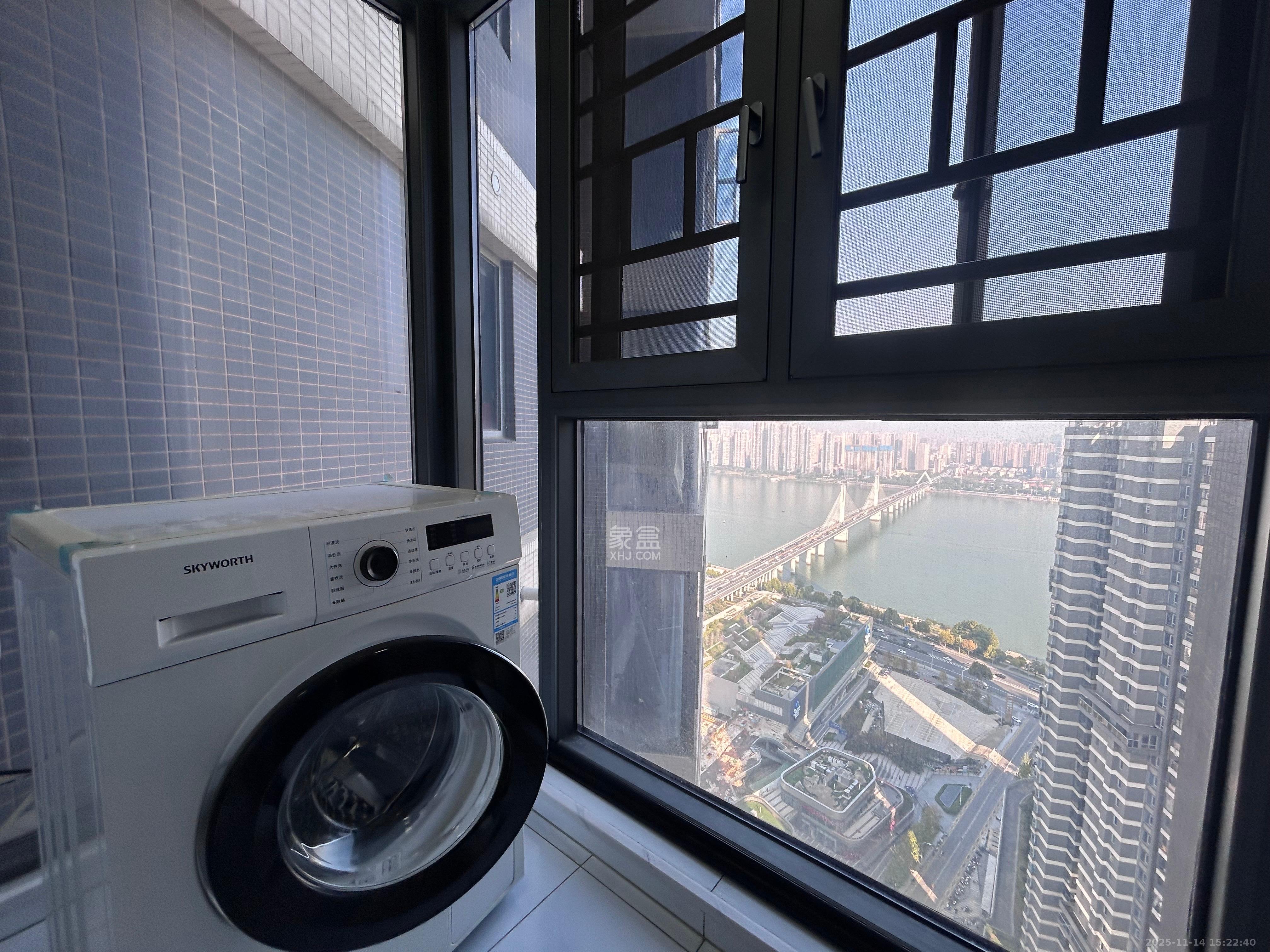 保利天禧D区 3室2厅2卫 3900.0元/月 保利天禧D区 3室2厅2卫 3900.0元/月室内图