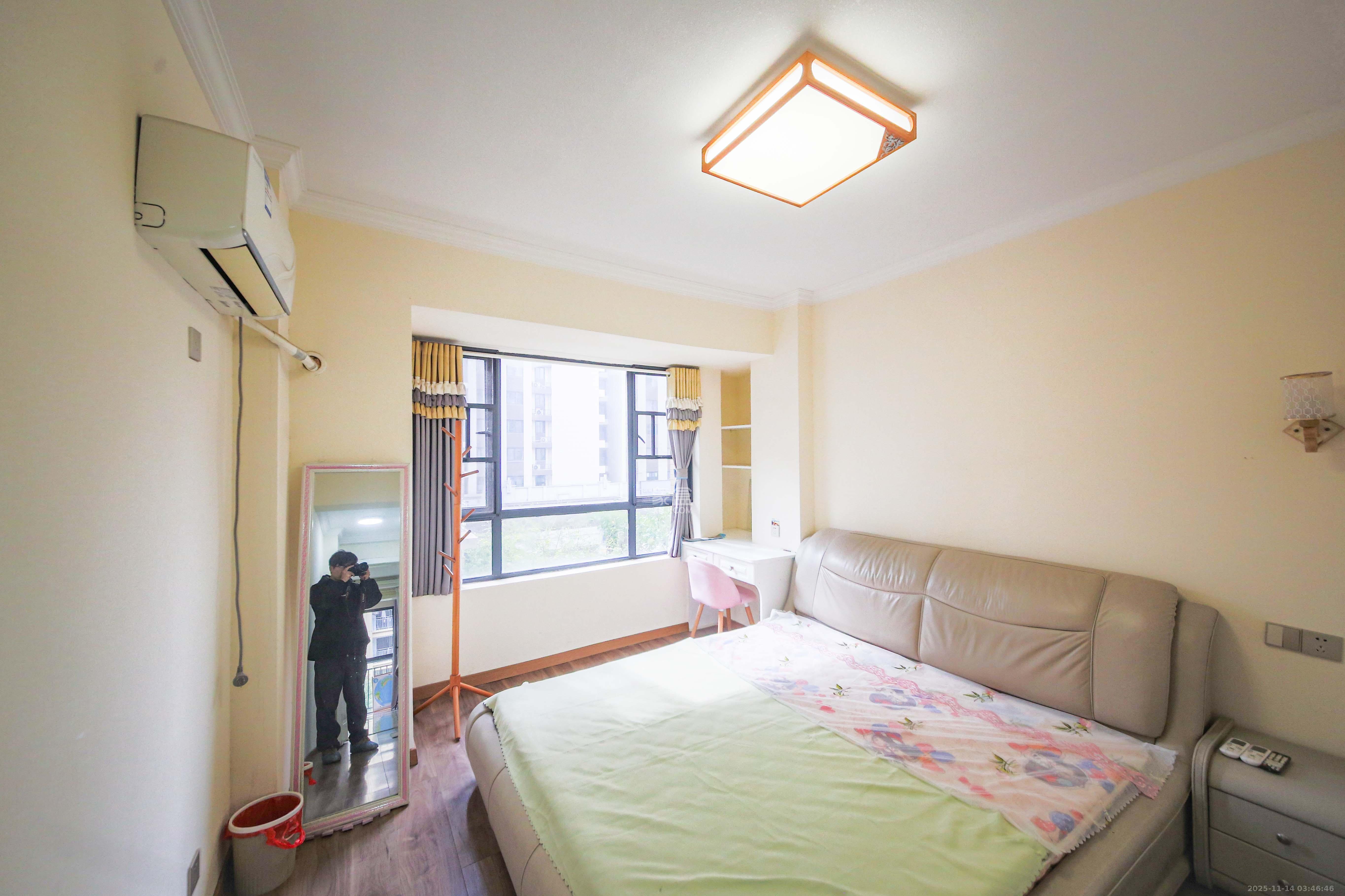 嘉福长安郡（融信澜悦、嘉福好美家园）  3室2厅1卫    98.0万卧室