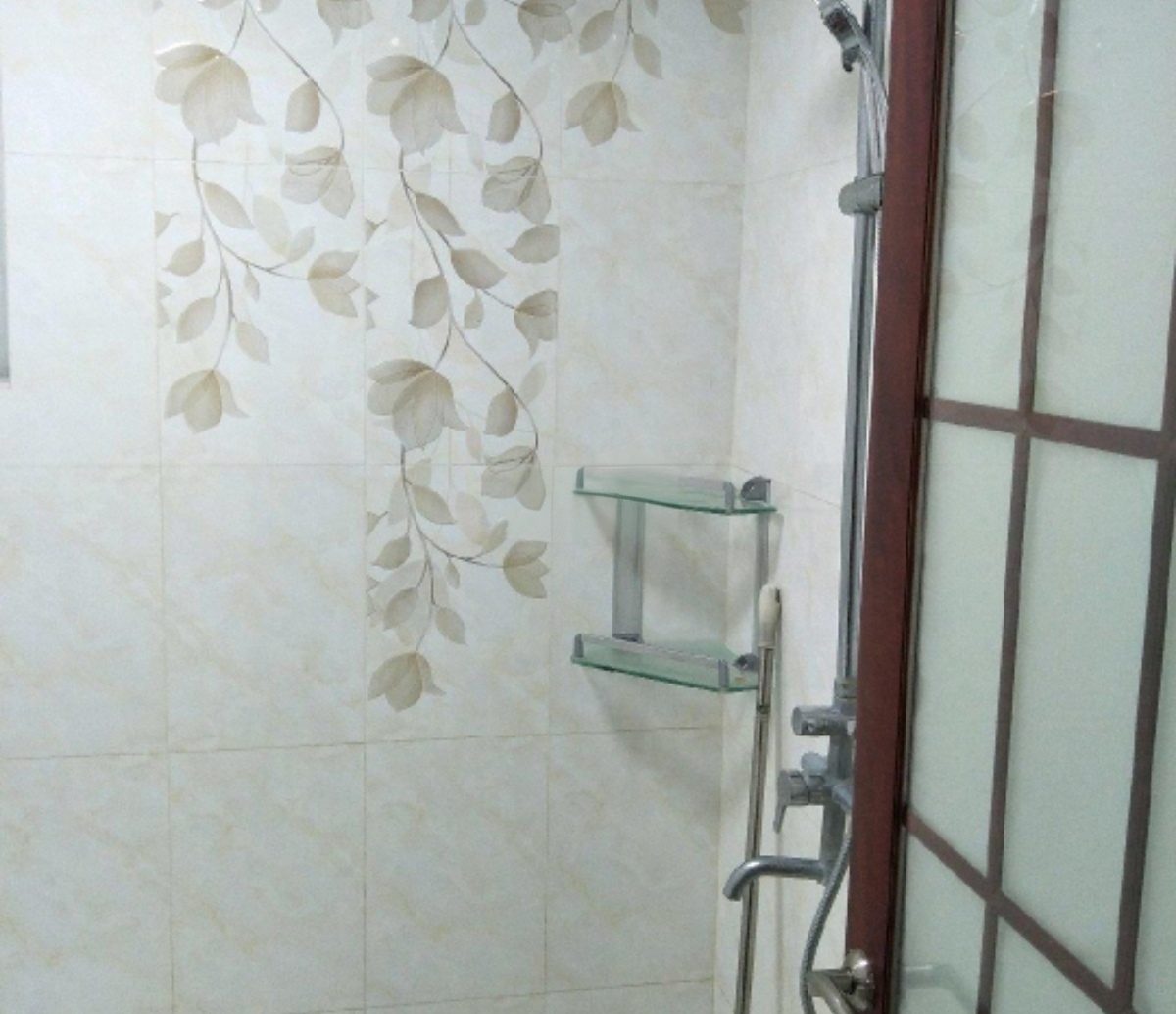 宁江花园  3室2厅2卫    2600.0元/月室内图