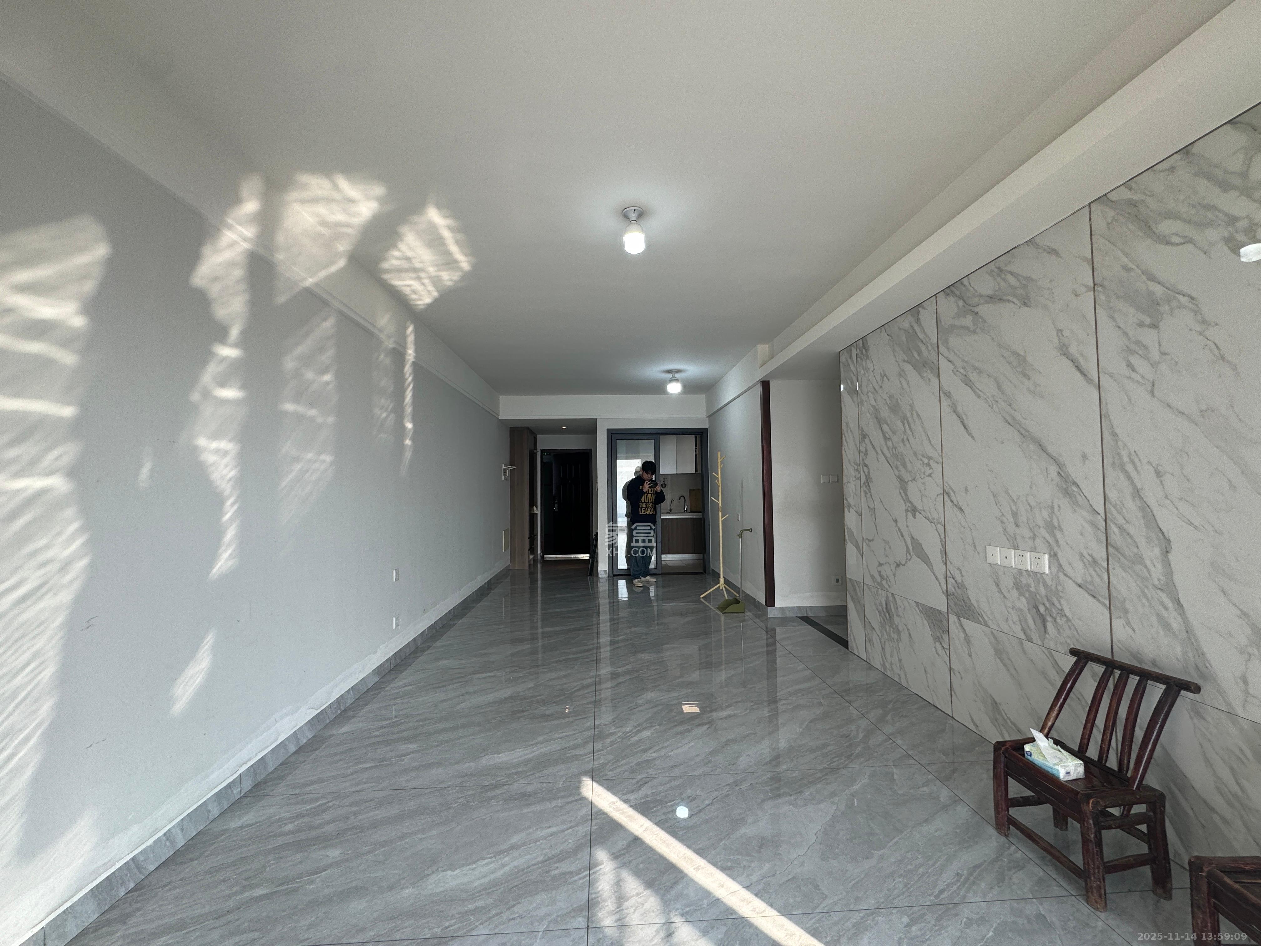 保利香槟国际 3室2厅2卫 2000.0元/月 保利香槟国际 3室2厅2卫 2000.0元/月室内图