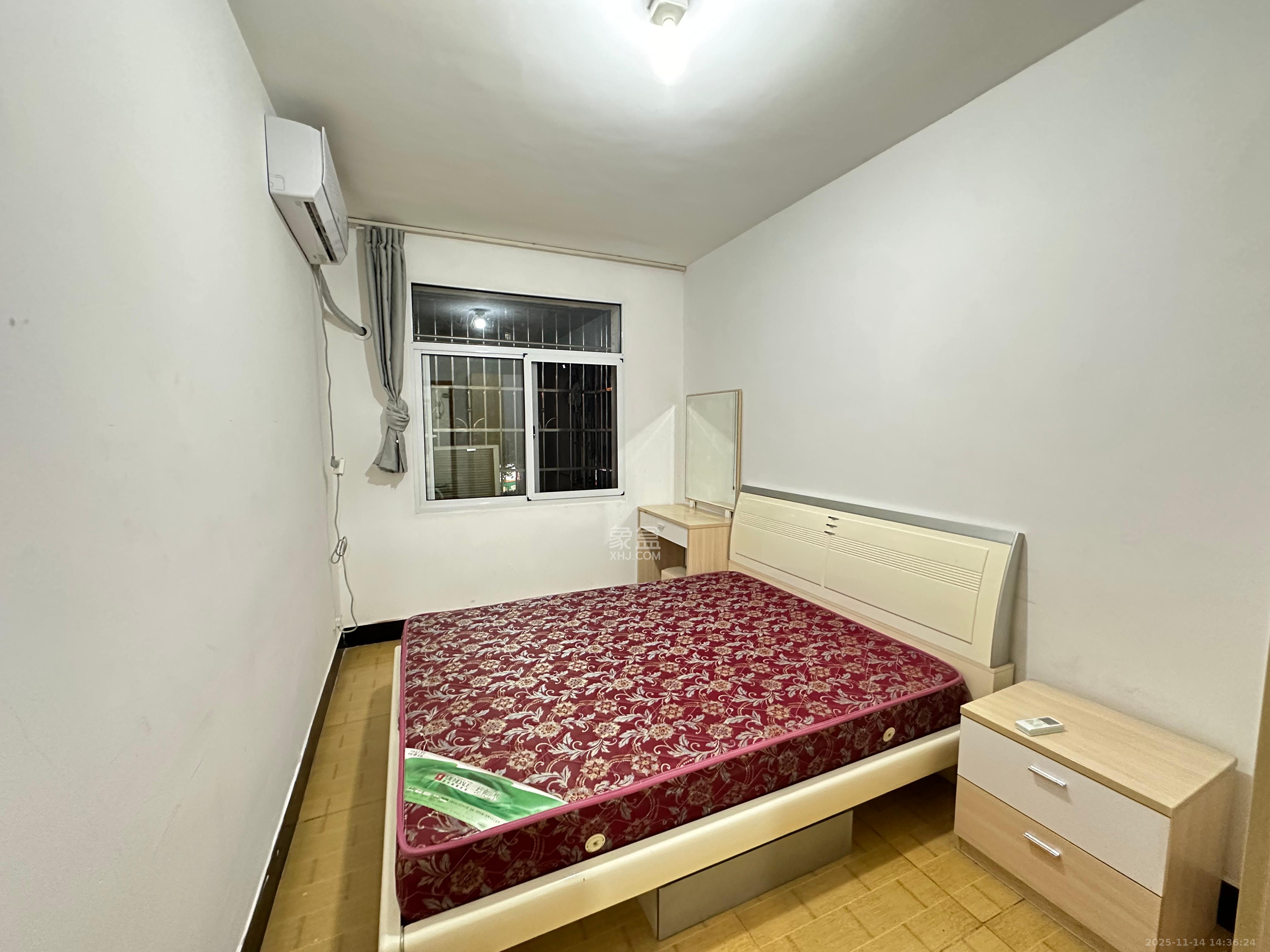 涂家冲社区（涂新小区、农商银行宿舍）  2室1厅1卫    1800.0元/月室内图