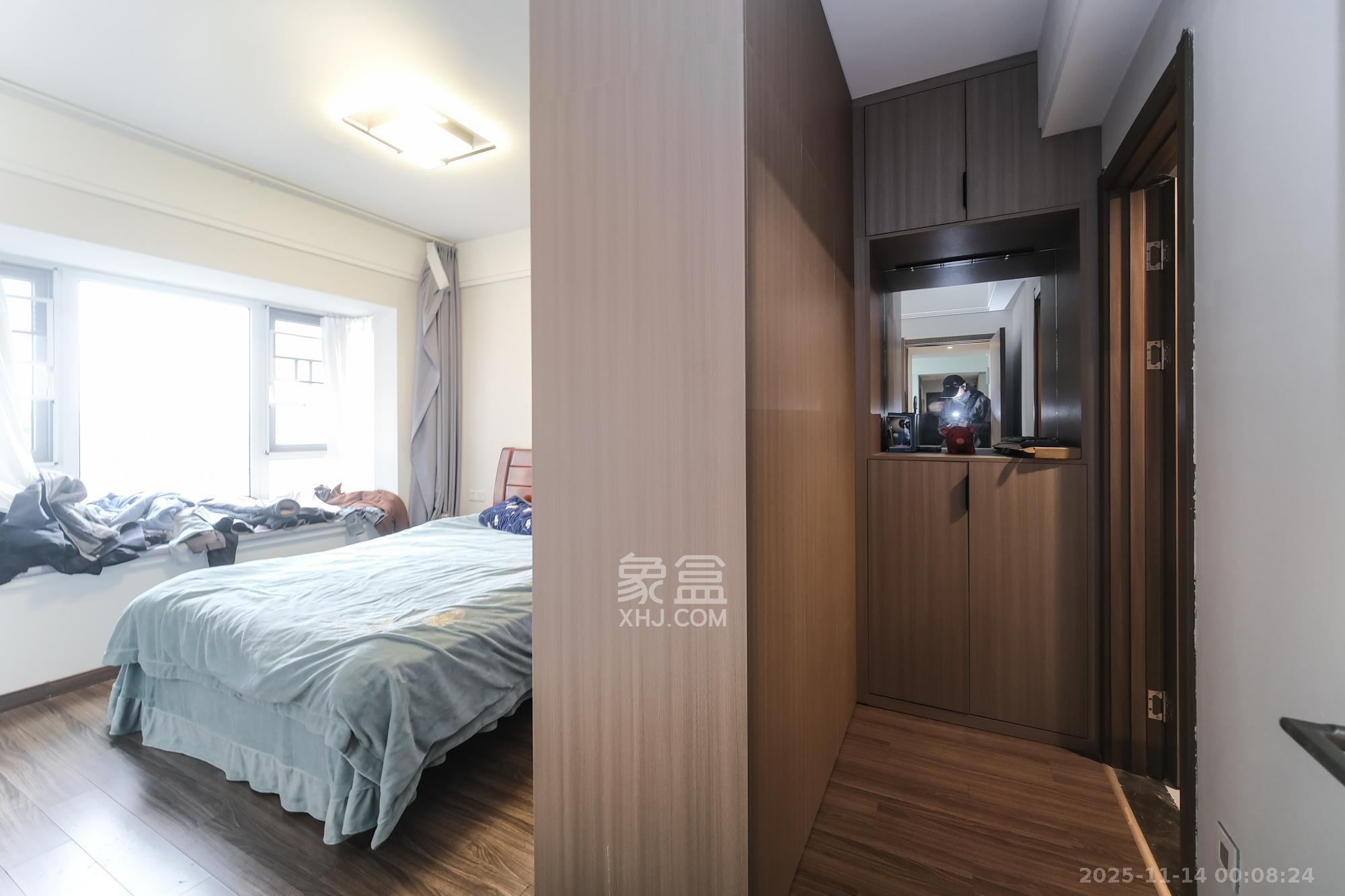 保利香槟国际 4室2厅2卫 93.8万 保利香槟国际 4室2厅2卫 93.8万其他