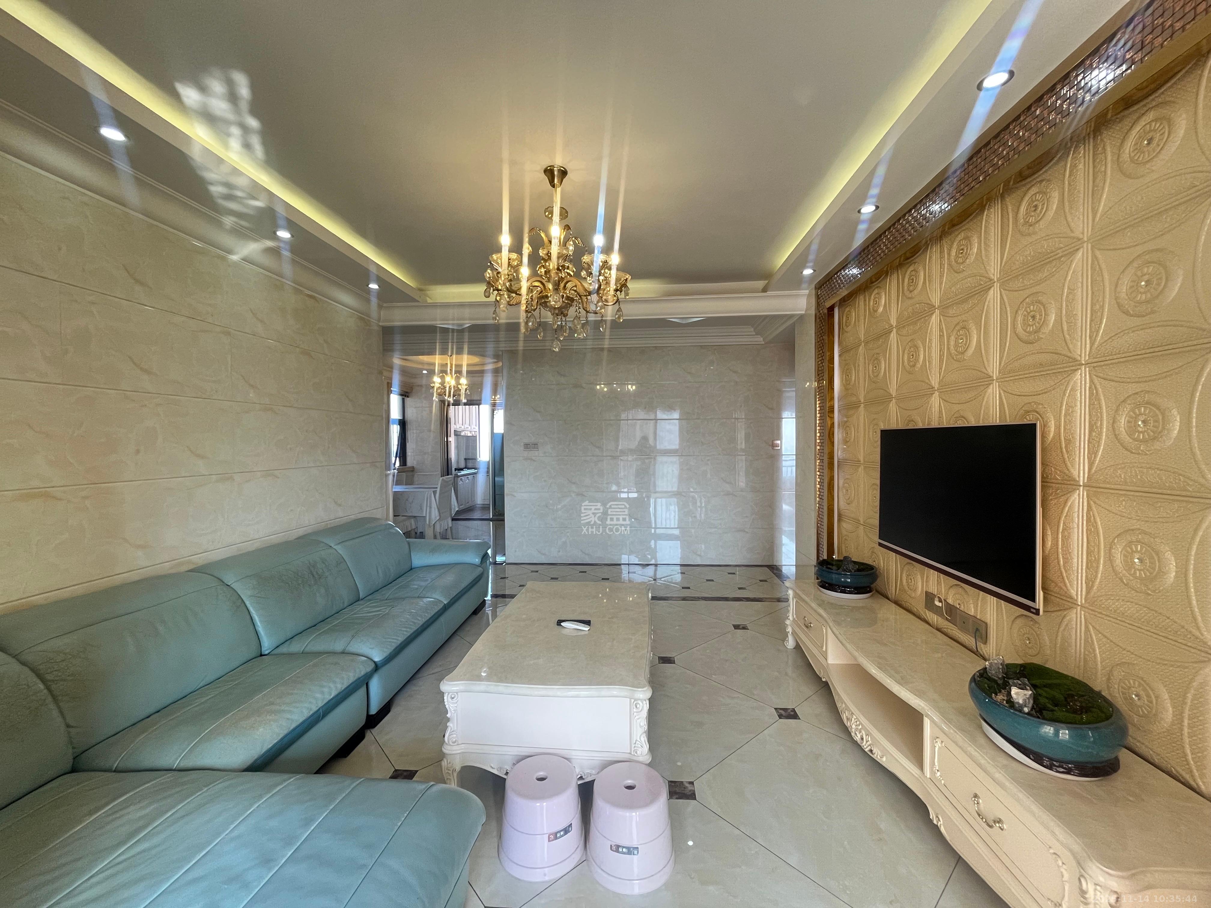 旭辉华庭  3室2厅2卫    2800.0元/月室内图