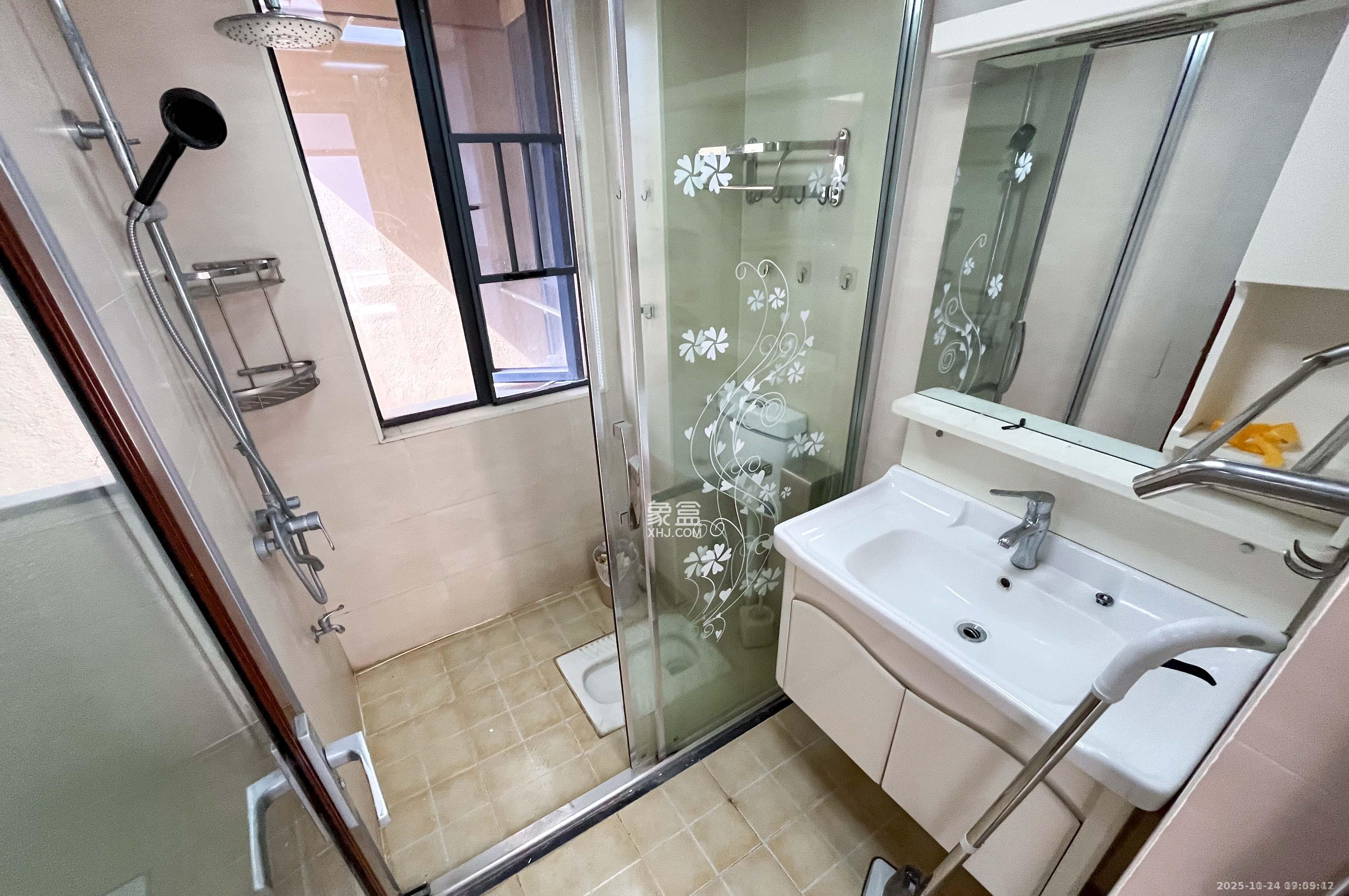 振业城二期 2室1厅1卫 2800.0元/月 振业城二期 2室1厅1卫 2800.0元/月室内图