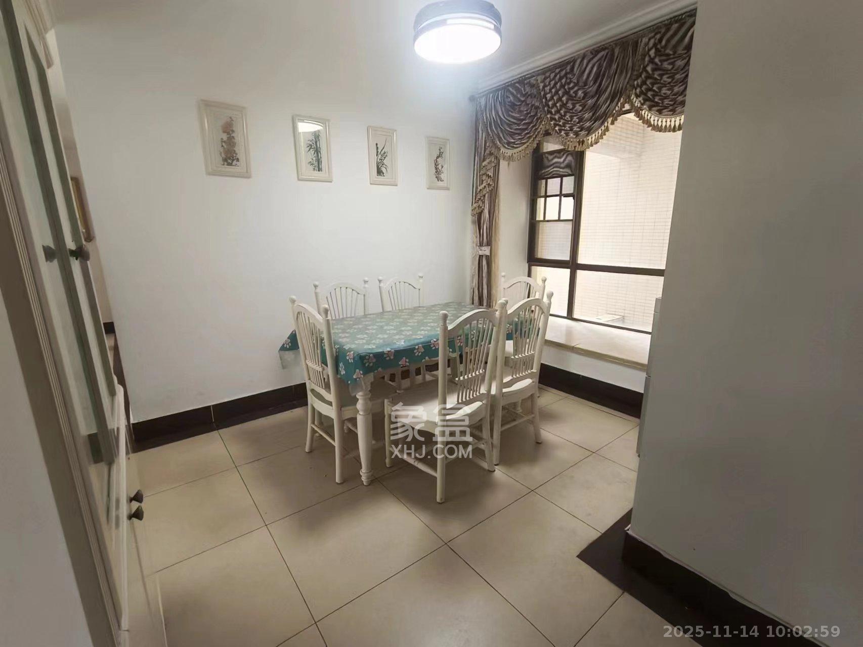 江山帝景雅典 3室2厅1卫 2100.0元/月 江山帝景雅典 3室2厅1卫 2100.0元/月室内图