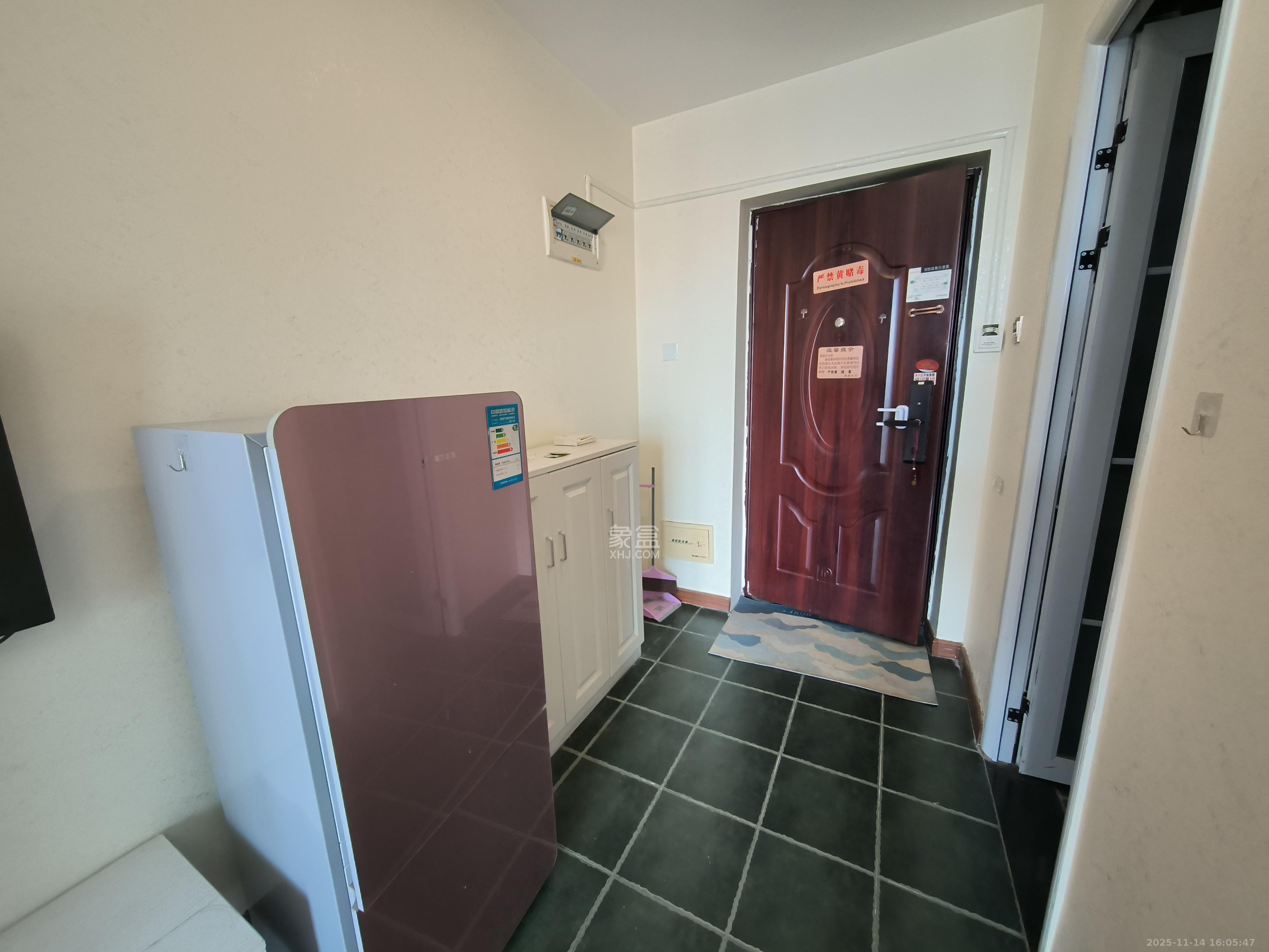 金鼎公园尚 1室1厅1卫 1000.0元/月 金鼎公园尚 1室1厅1卫 1000.0元/月室内图