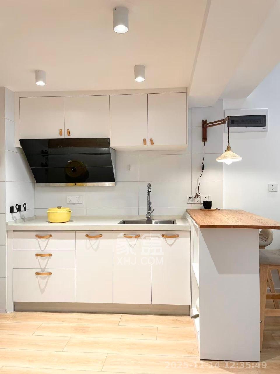 明昇壹城（明昇时代广场）三期  2室1厅1卫    3200.0元/月室内图