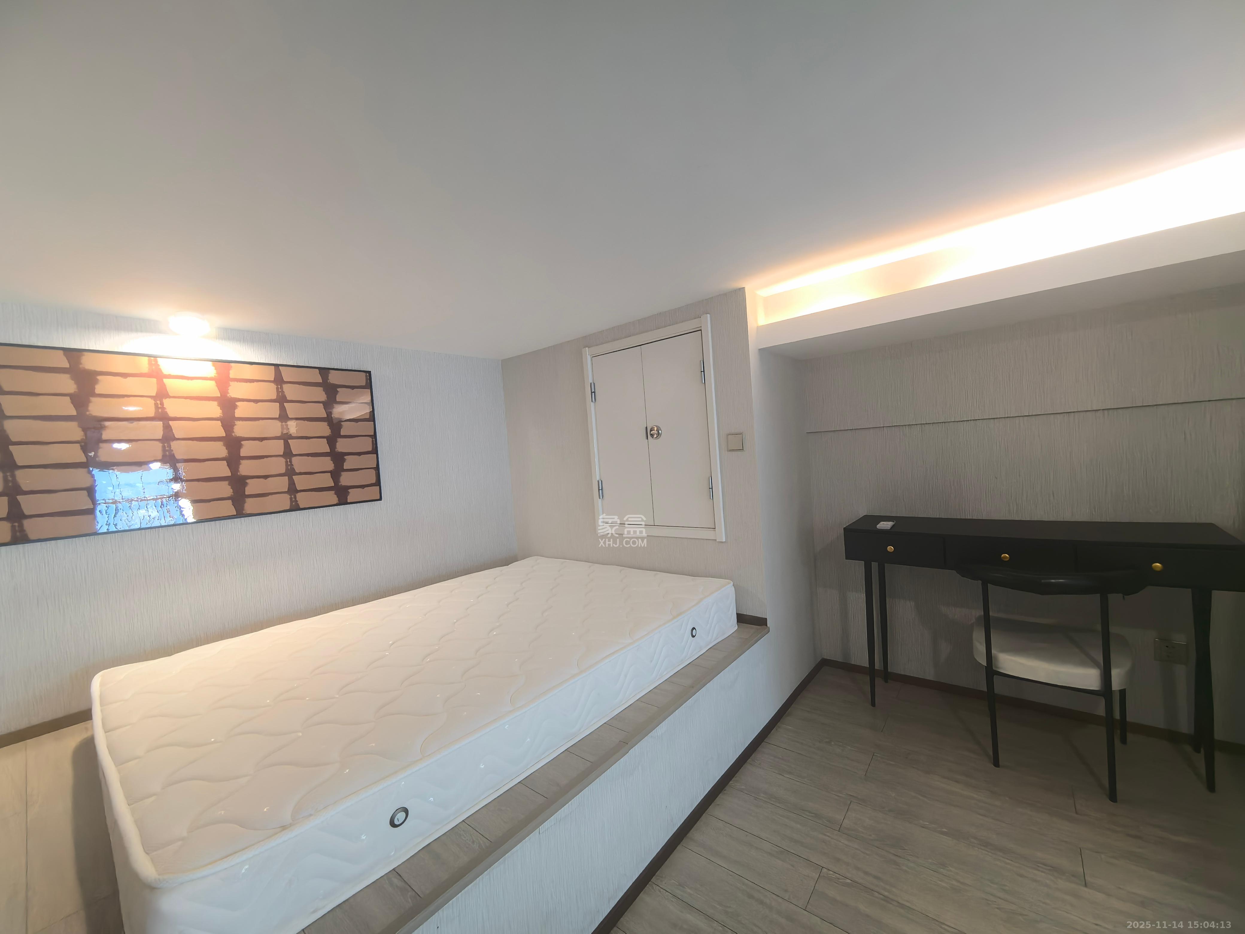 华远华时代  2室2厅1卫    2900.0元/月室内图