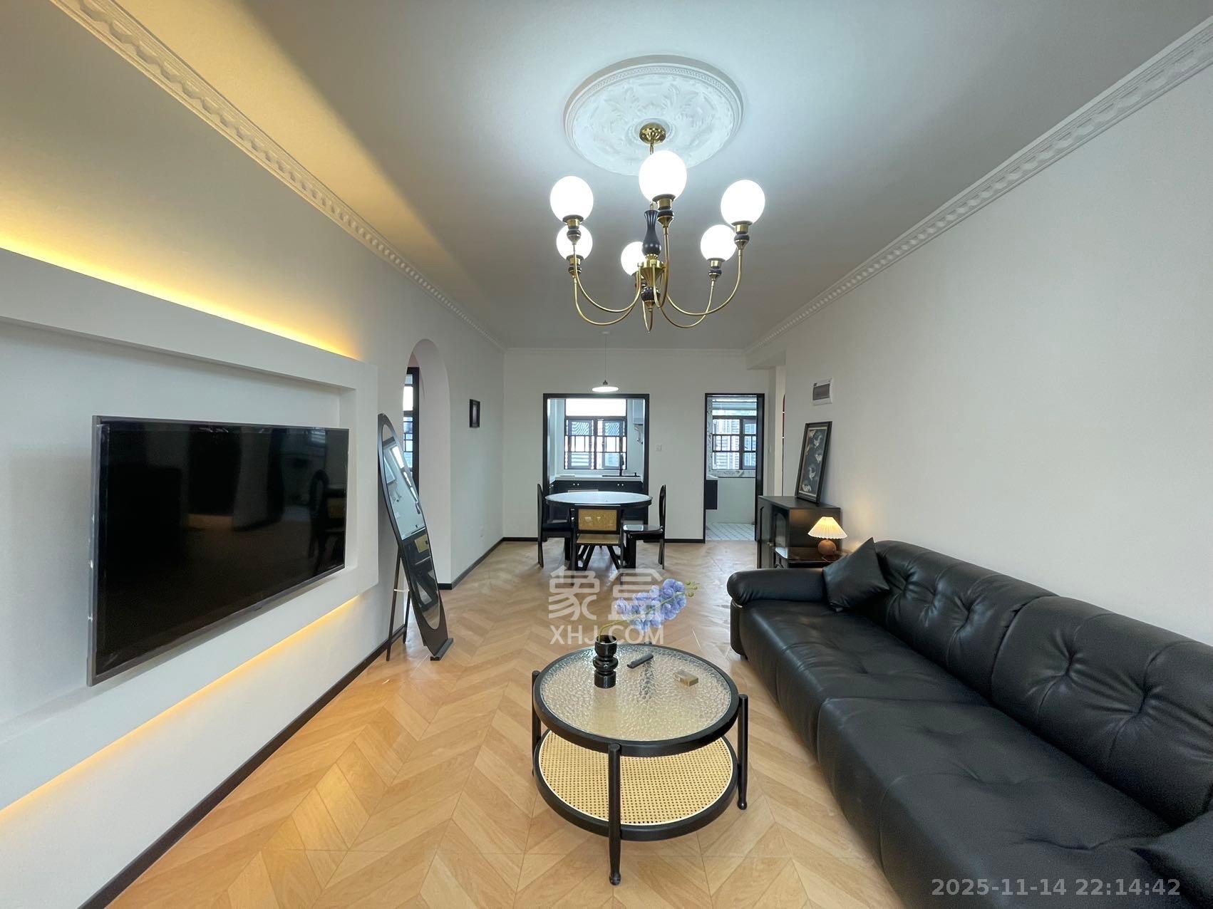 嘉雨东苑 2室1厅1卫 4000.0元/月 嘉雨东苑 2室1厅1卫 4000.0元/月室内图