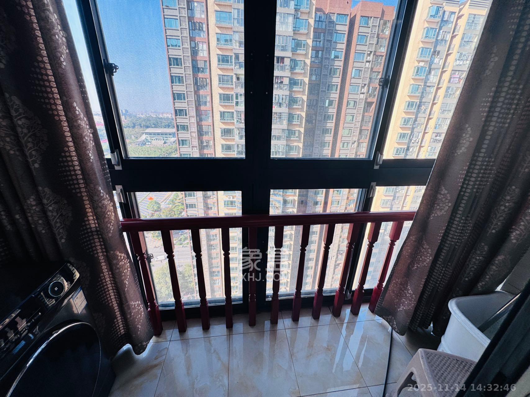 海伦堡爱ME城市  3室2厅2卫    2300.0元/月室内图