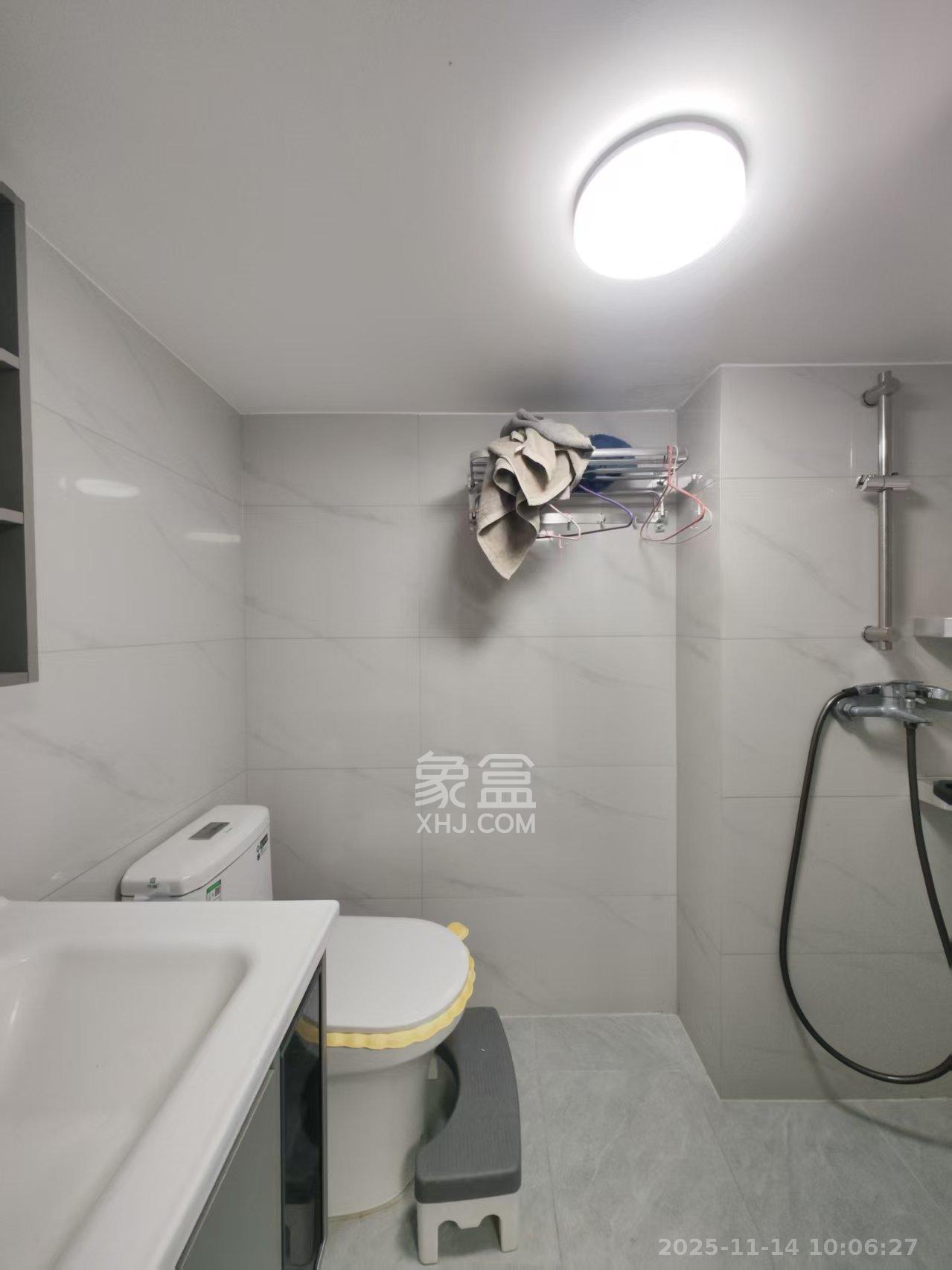 保利恒伟时光印象 1室1厅2卫 1800.0元/月 保利恒伟时光印象 1室1厅2卫 1800.0元/月室内图