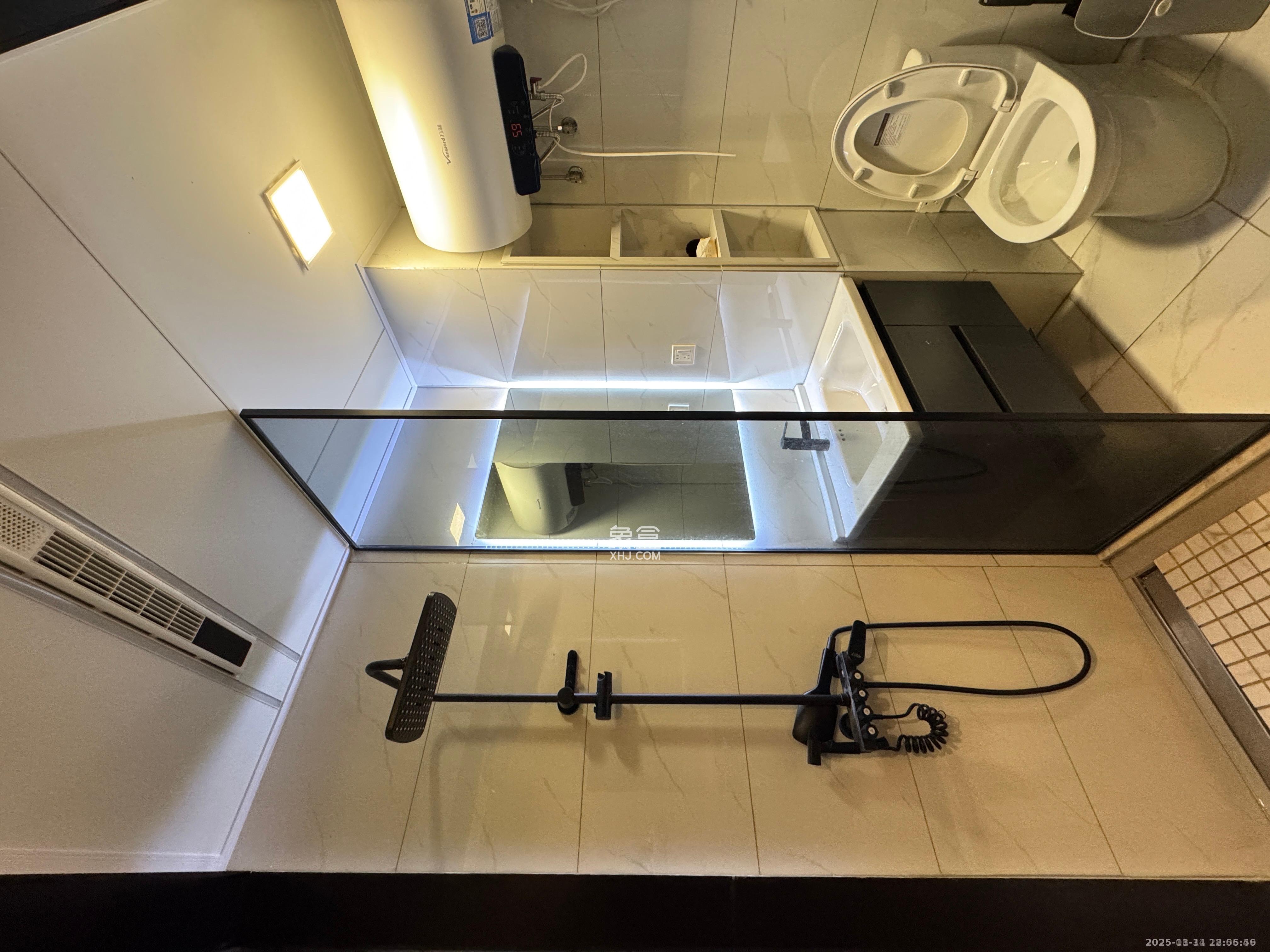 龙湖铂金岛 1室1厅1卫 1500.0元/月 龙湖铂金岛 1室1厅1卫 1500.0元/月室内图