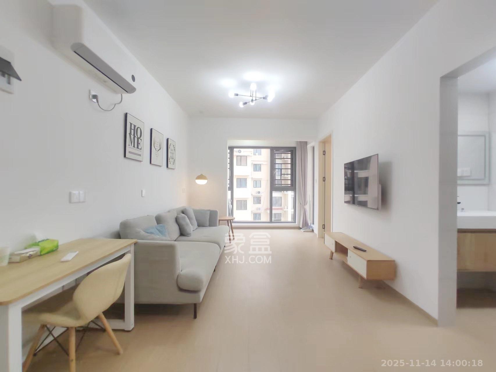 蔷薇国际  1室1厅1卫    1550.0元/月