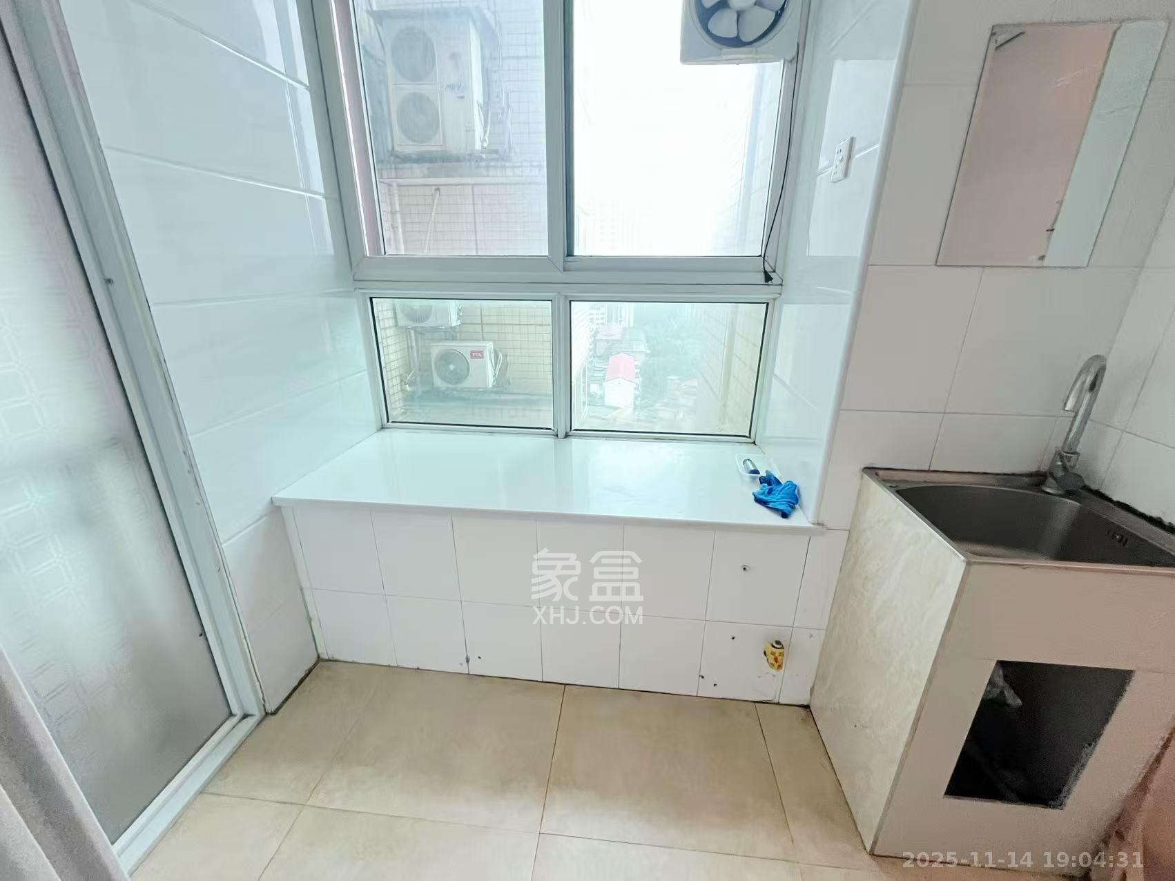 兴威名城  2室2厅1卫    2200.0元/月室内图