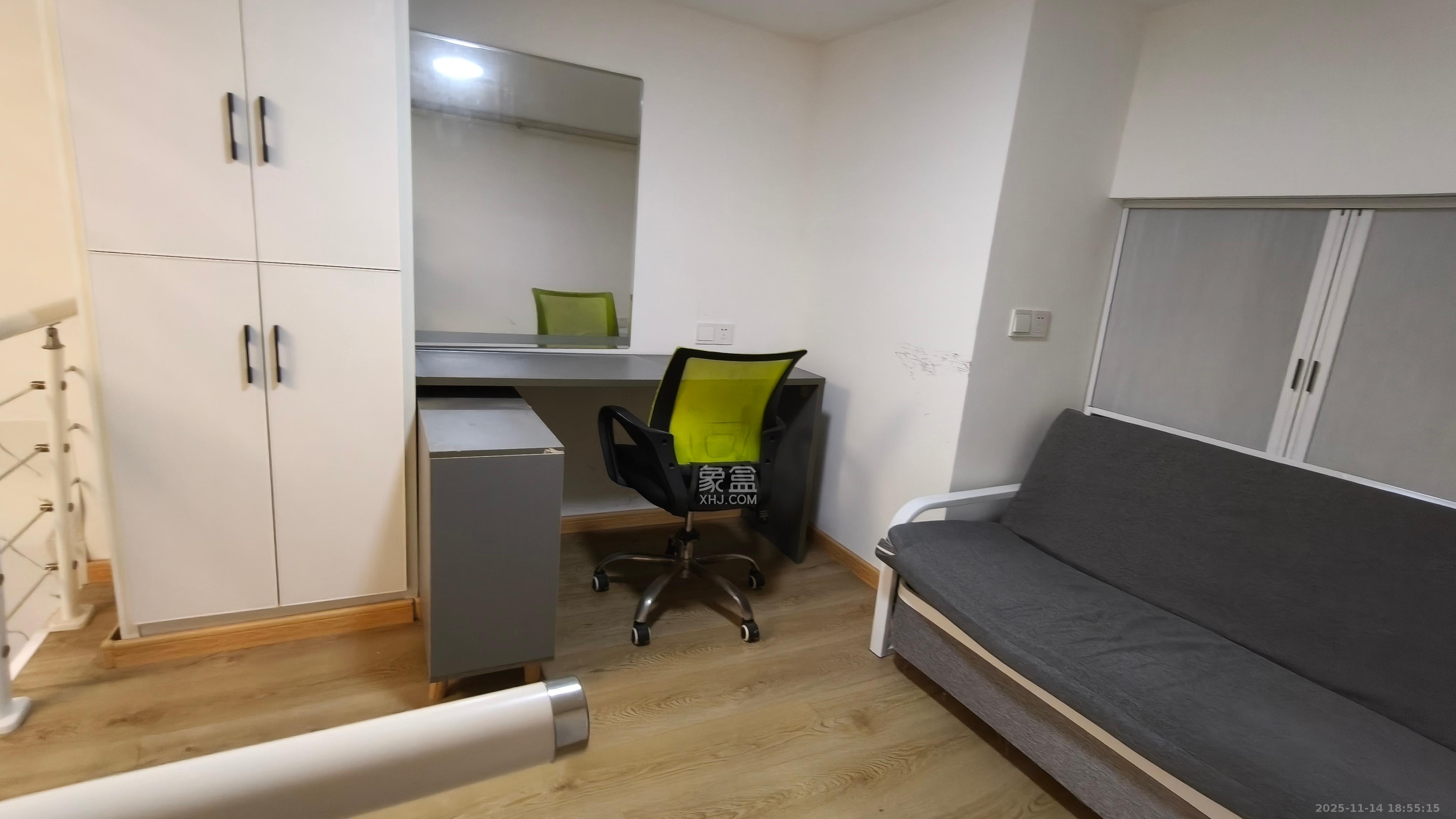 新长海漓湘悦 1室0厅0卫 1700.0元/月 新长海漓湘悦 1室0厅0卫 1700.0元/月室内图