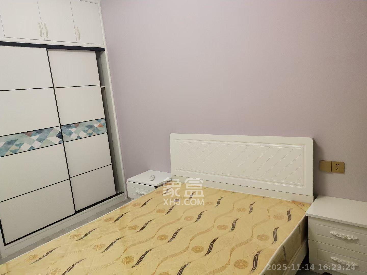 西韵佳苑  4室2厅2卫    3200.0元/月室内图