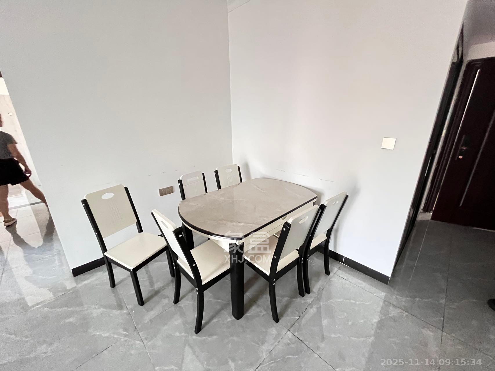 长房明宸府  3室1厅1卫    2300.0元/月室内图