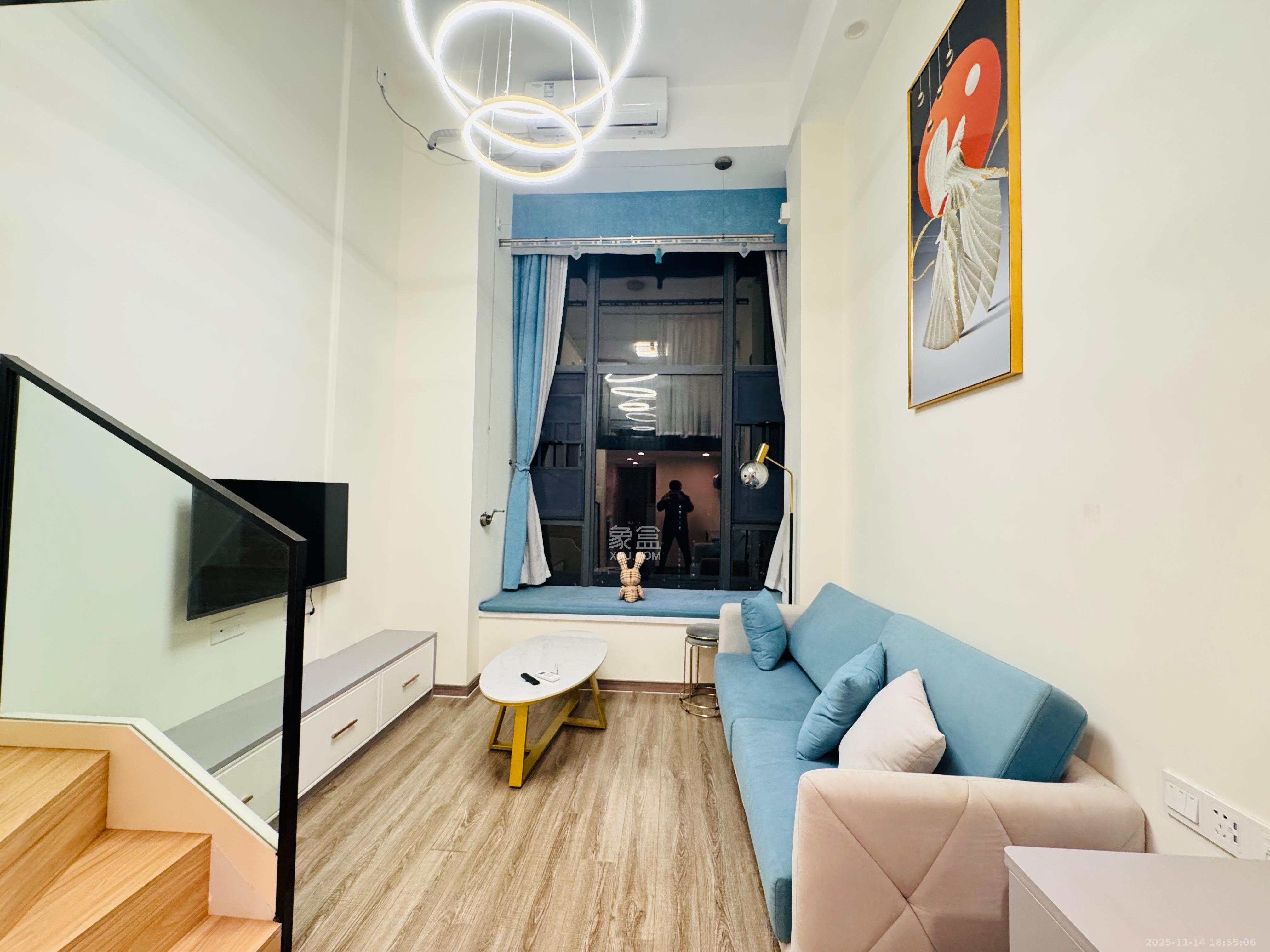 卓越浅水湾  1室1厅1卫    1800.0元/月