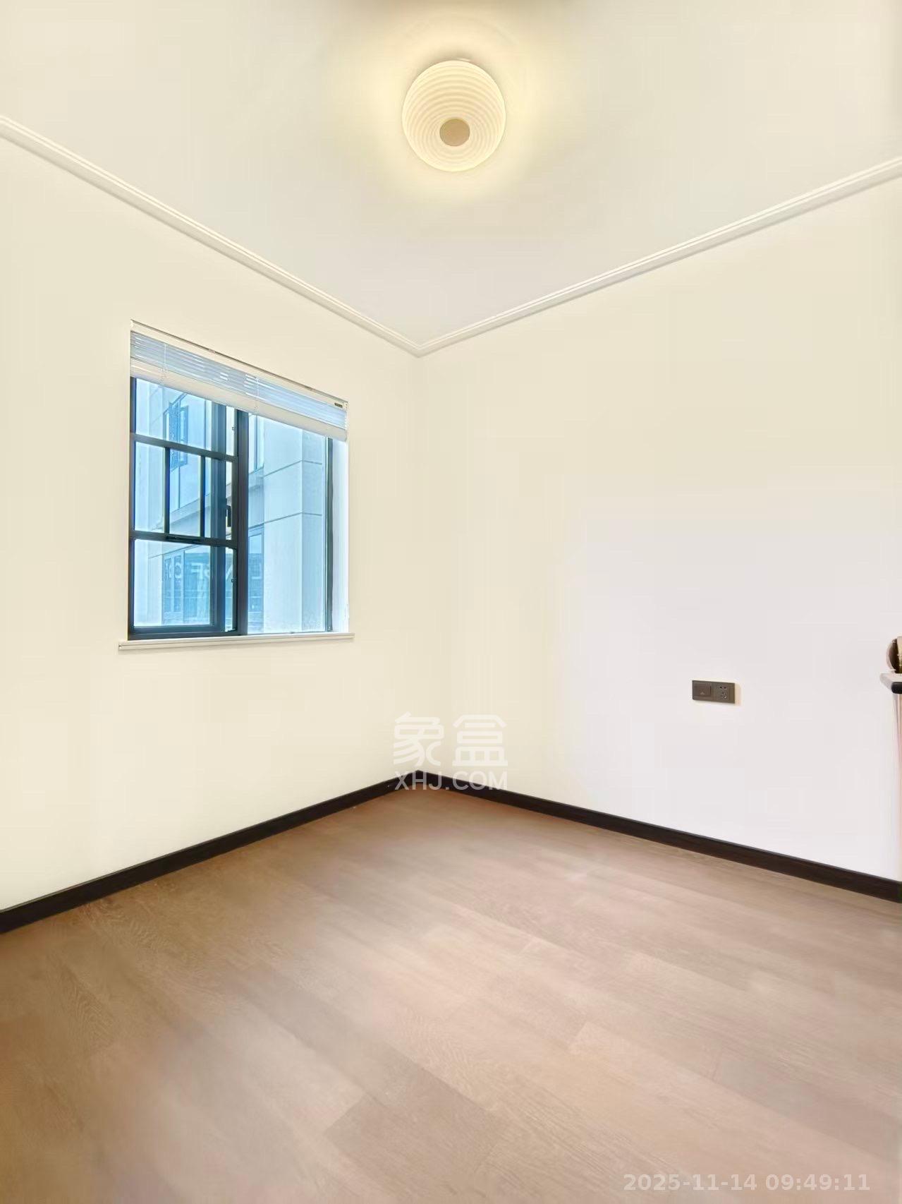 卓越中寰 3室3厅2卫 4700.0元/月 卓越中寰 3室3厅2卫 4700.0元/月室内图