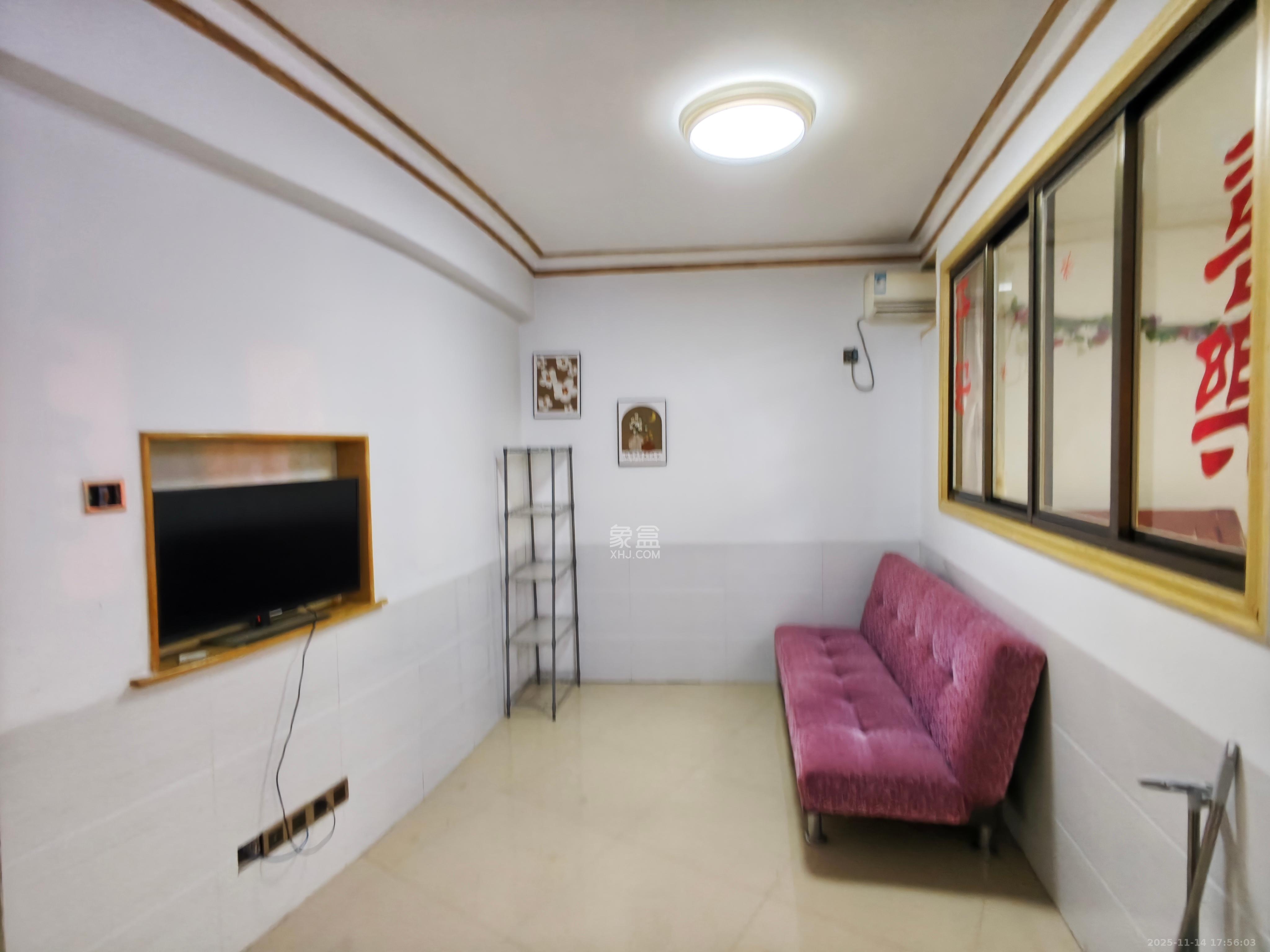 湖韵佳苑  2室1厅1卫    1600.0元/月室内图