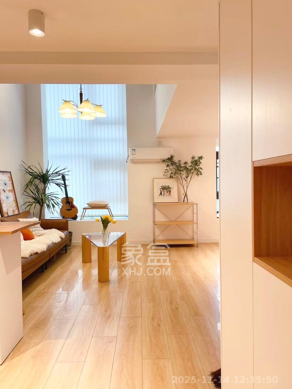 明昇壹城（明昇时代广场）三期  2室1厅1卫    3200.0元/月室内图