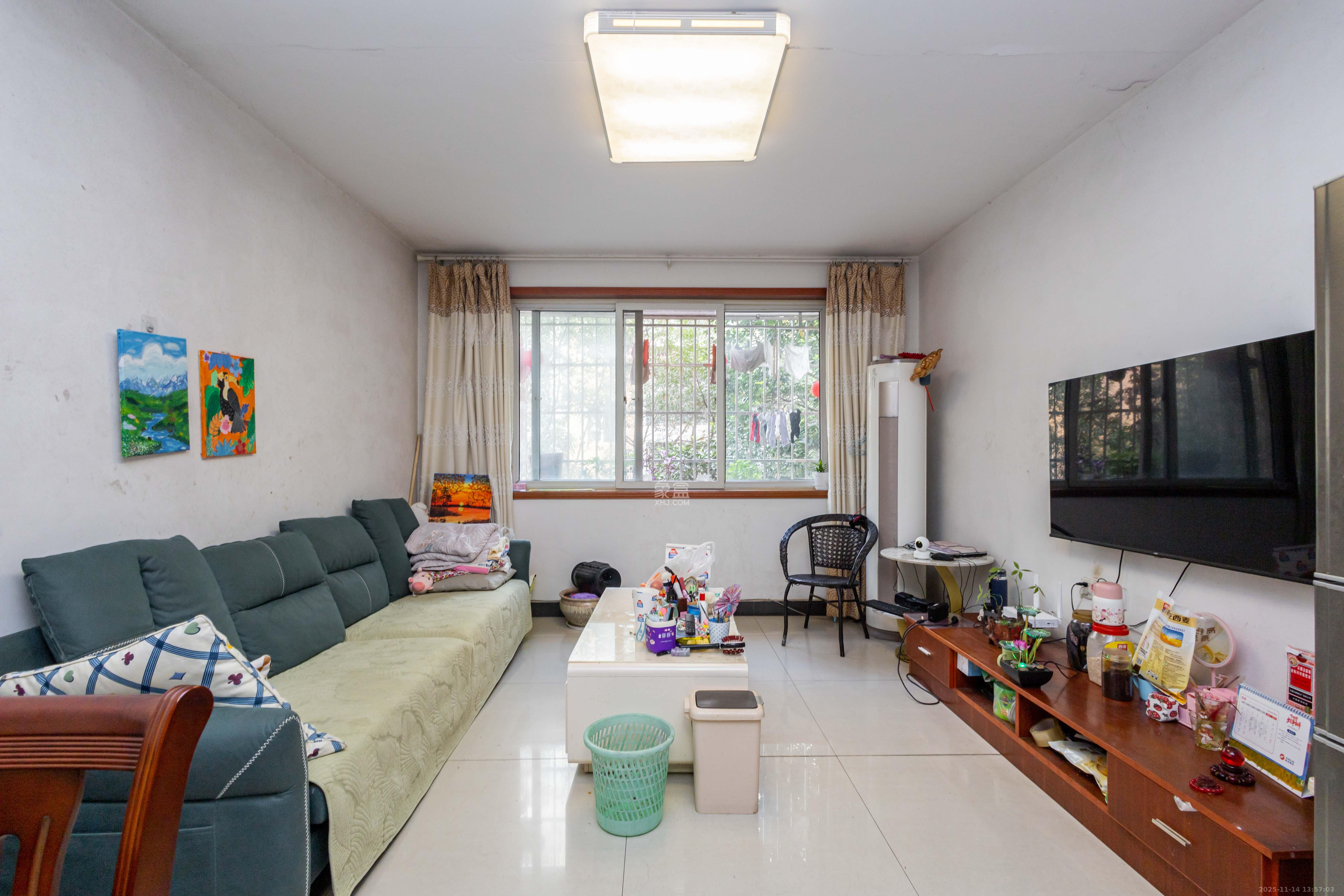 东岸锦城(东方人家) 3室2厅1卫 55.0万 东岸锦城(东方人家) 3室2厅1卫 55.0万客厅