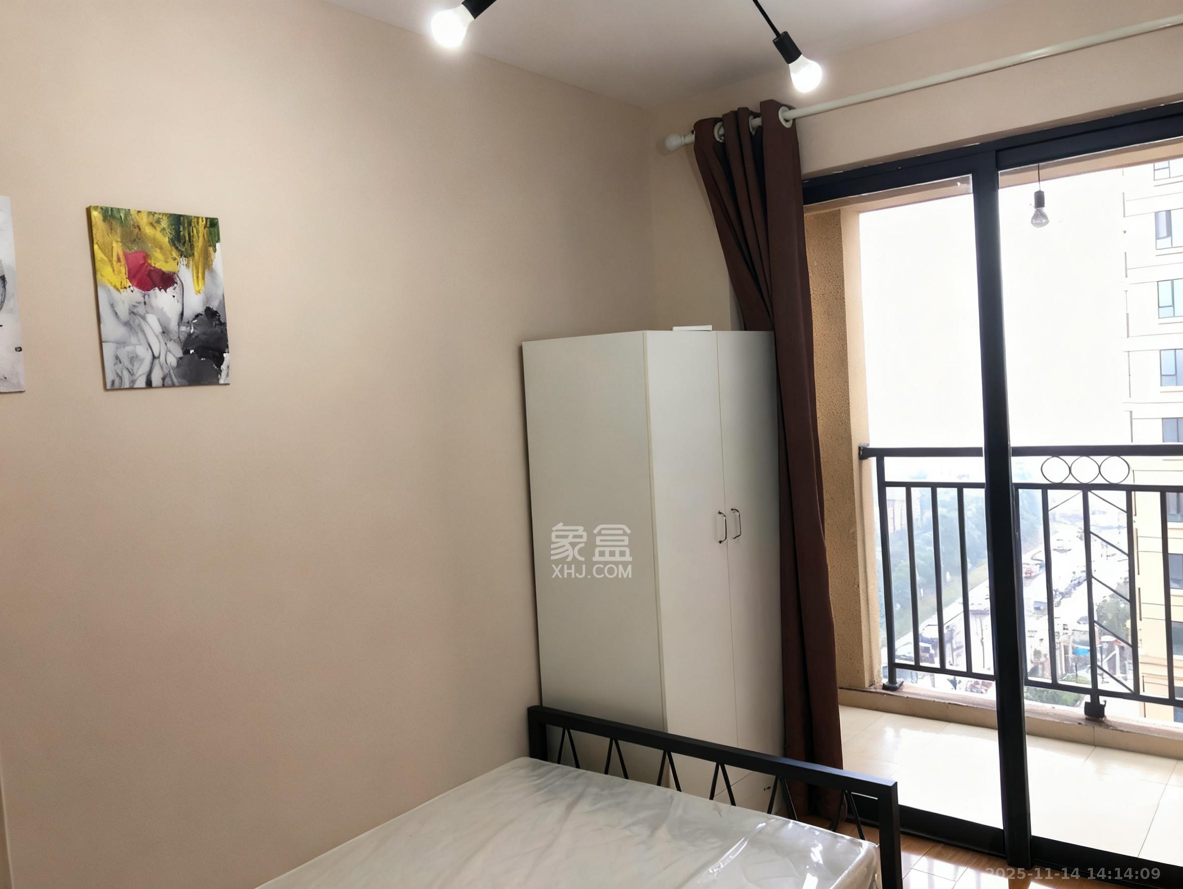 爵世名邸东湖(东湖壹号企业总部基地) 4室2厅2卫 2200.0元/月 爵世名邸东湖(东湖壹号企业总部基地) 4室2厅2卫 2200.0元/月室内图