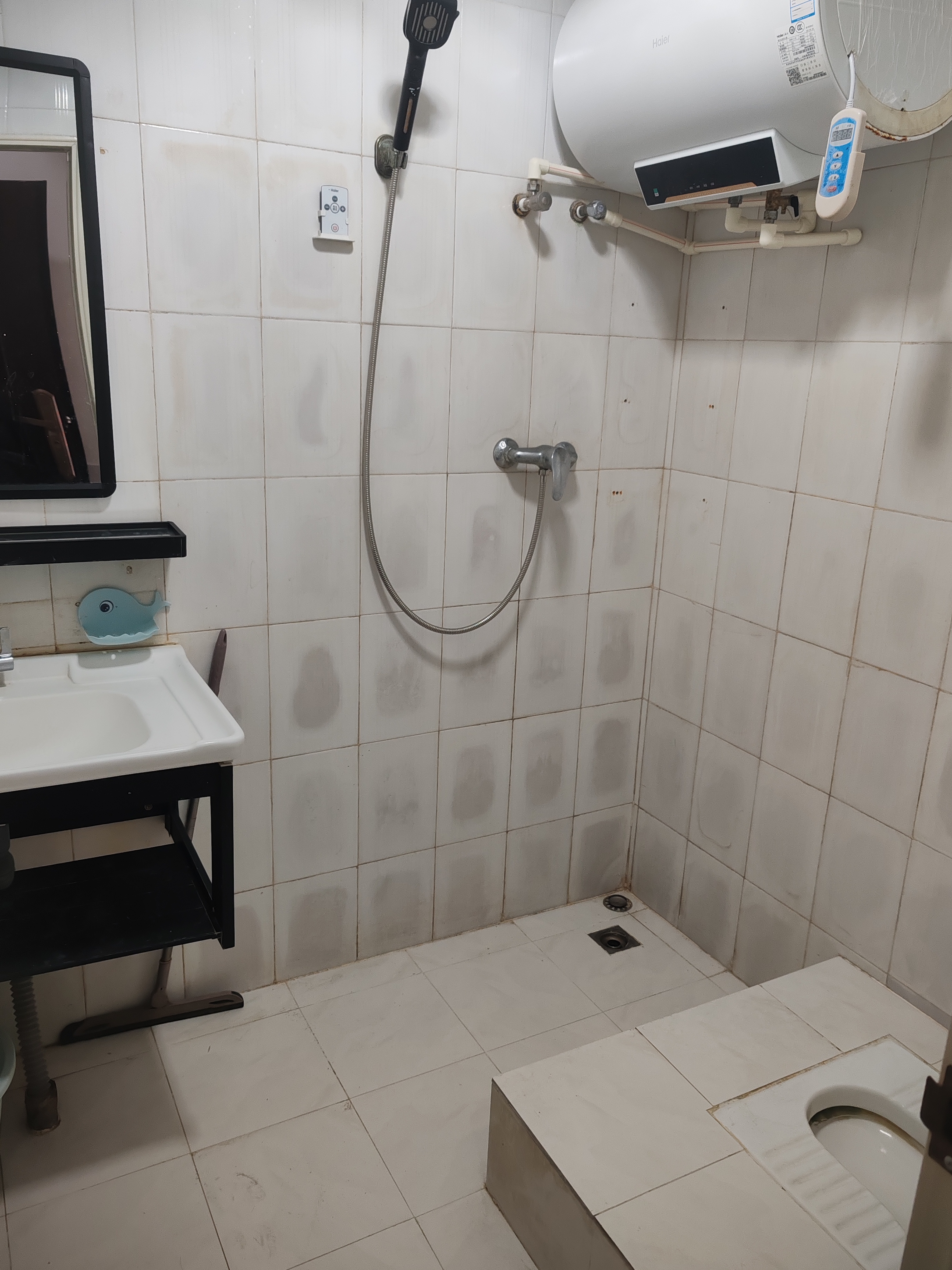 帝国大厦  1室1厅1卫    1500.0元/月室内图