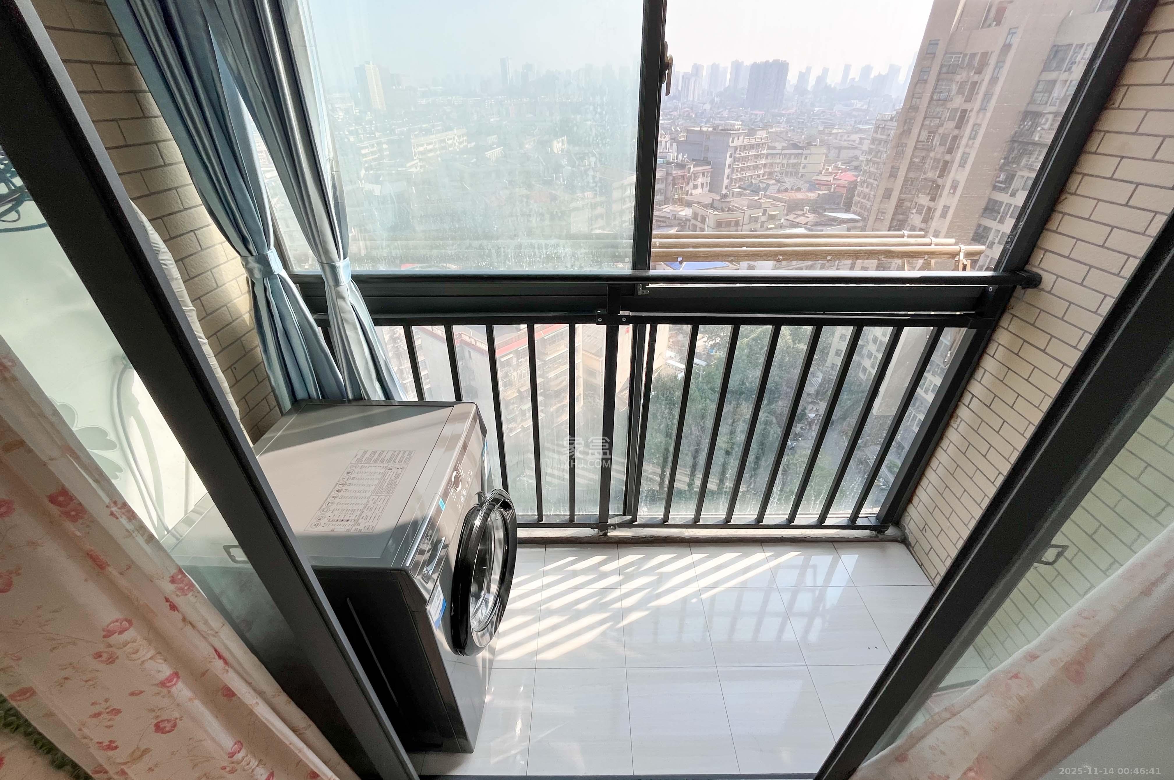 西铁馨寓(西铁领寓) 1室1厅1卫 48.0万 西铁馨寓(西铁领寓) 1室1厅1卫 48.0万其他