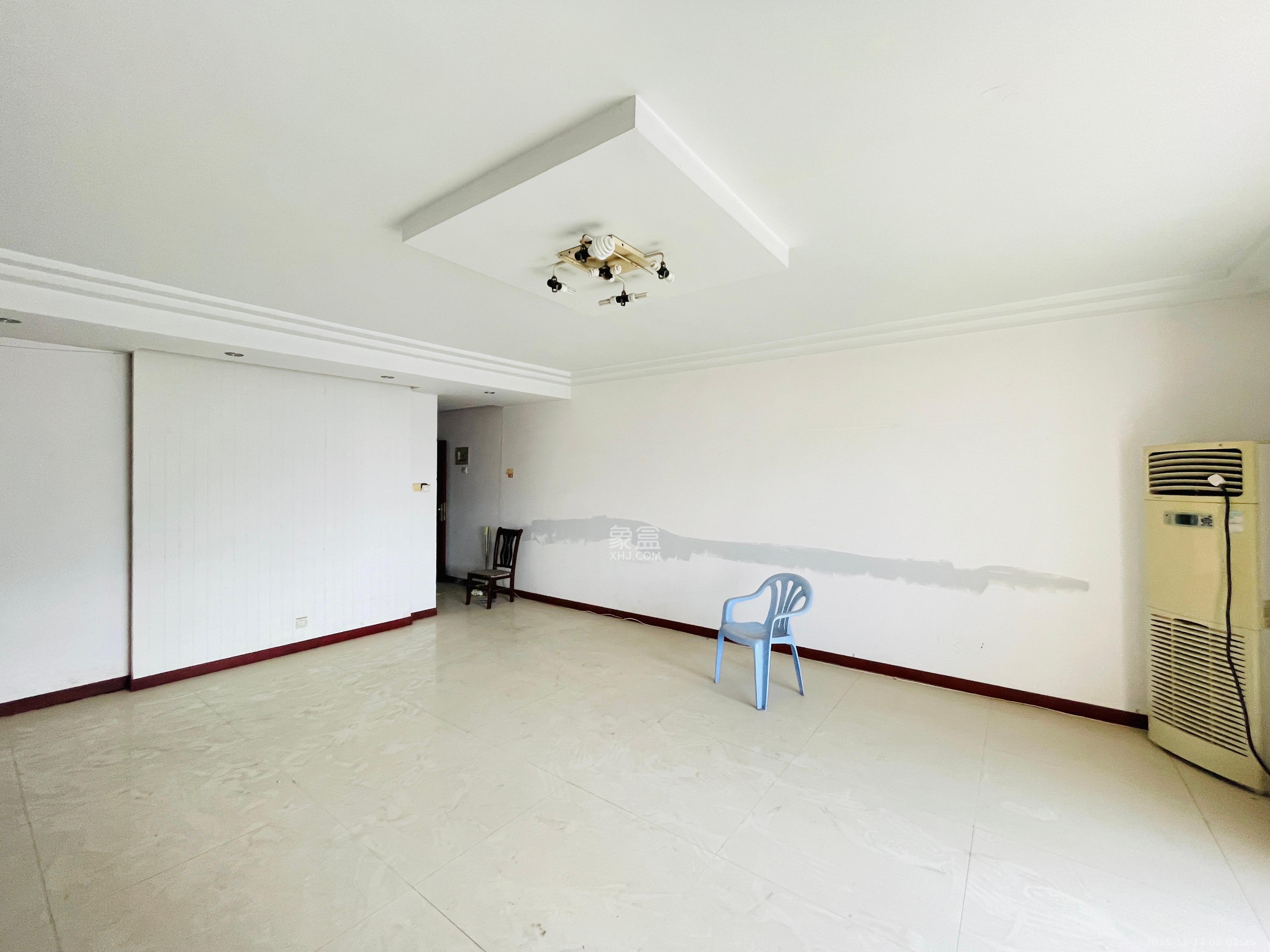 远东公寓 3室1厅1卫 2500.0元/月 远东公寓 3室1厅1卫 2500.0元/月室内图