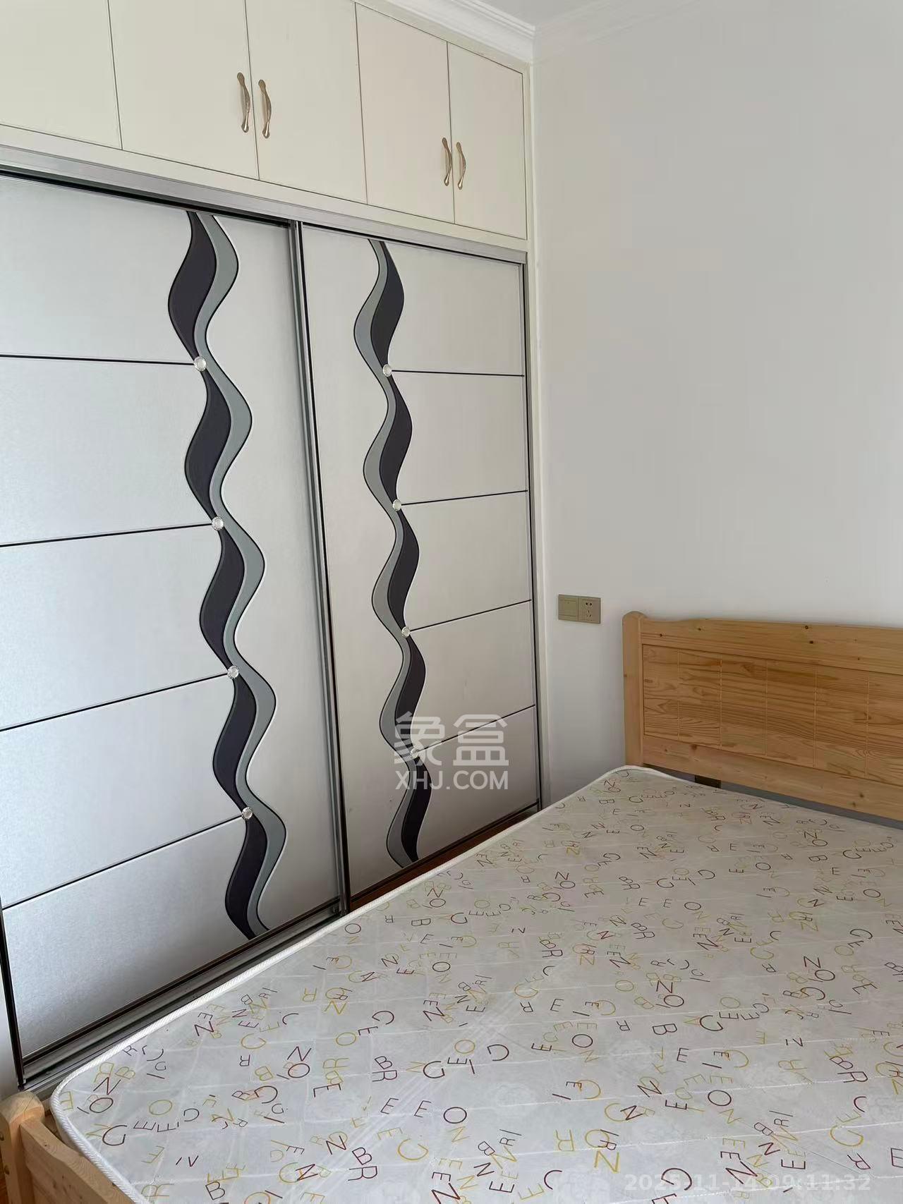 西子湖畔沃府 3室2厅1卫 2400.0元/月 西子湖畔沃府 3室2厅1卫 2400.0元/月室内图