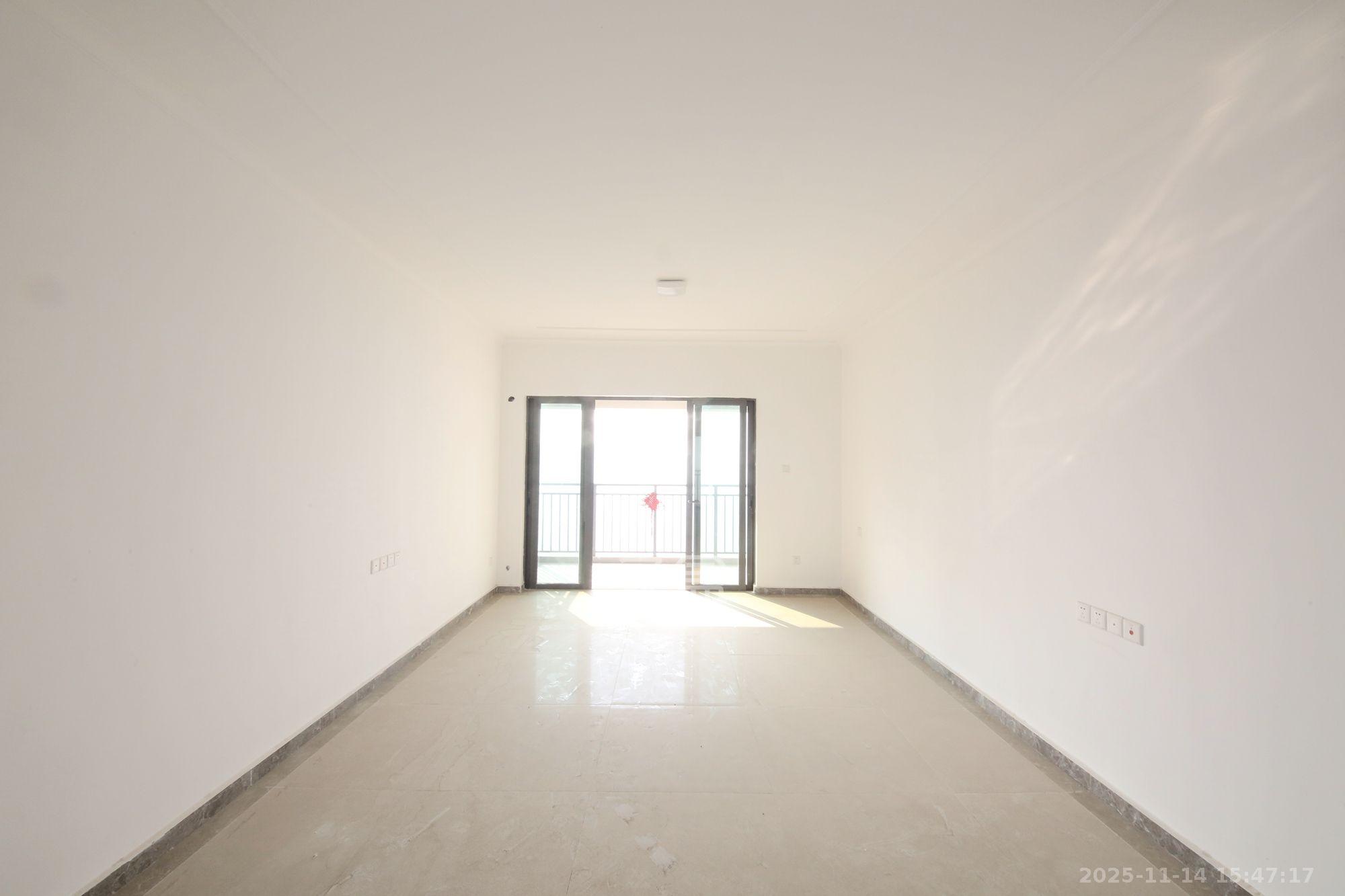 富力芙蓉新天地  4室2厅1卫    3500.0元/月室内图1