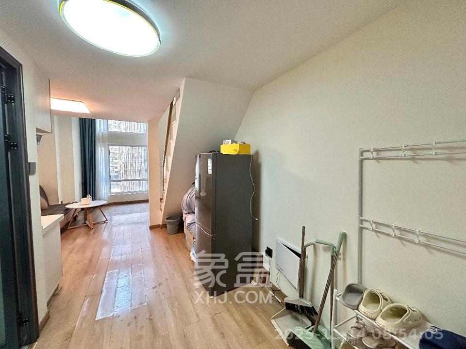 金地铂悦  1室1厅1卫    1500.0元/月室内图