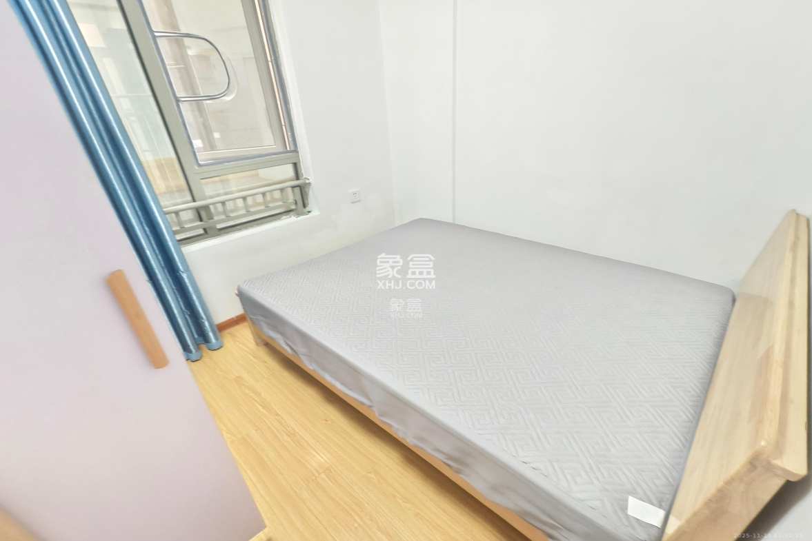 梅溪湖金茂湾 3室2厅2卫 3000.0元/月 梅溪湖金茂湾 3室2厅2卫 3000.0元/月室内图