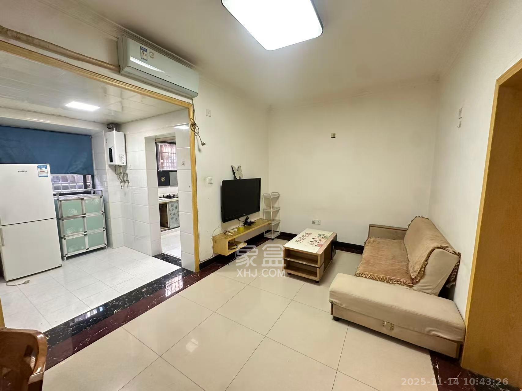 仰天湖4村  2室2厅1卫    1900.0元/月