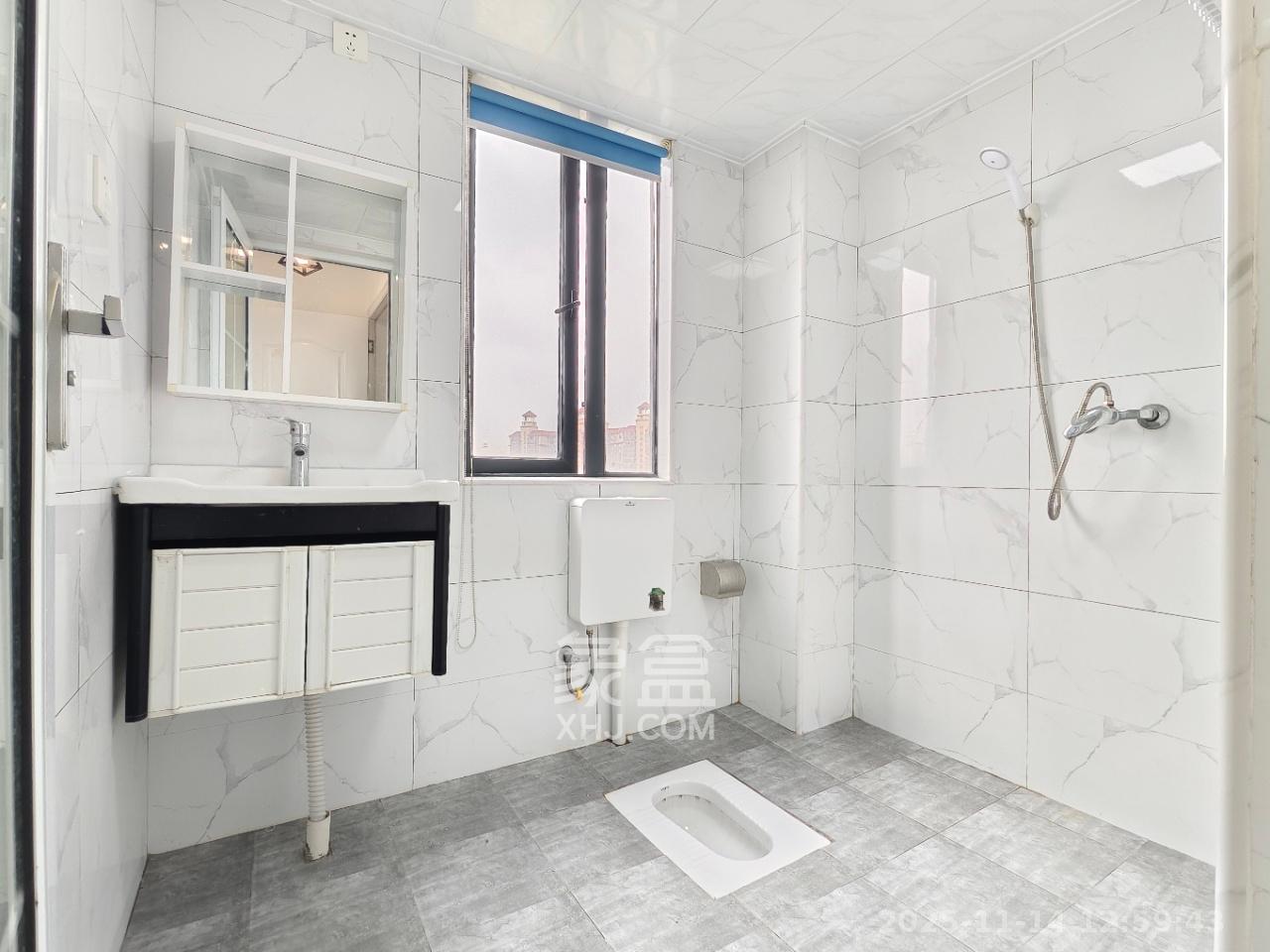 中国铁建18公馆（常青嘉苑）  3室1厅2卫    2300.0元/月室内图