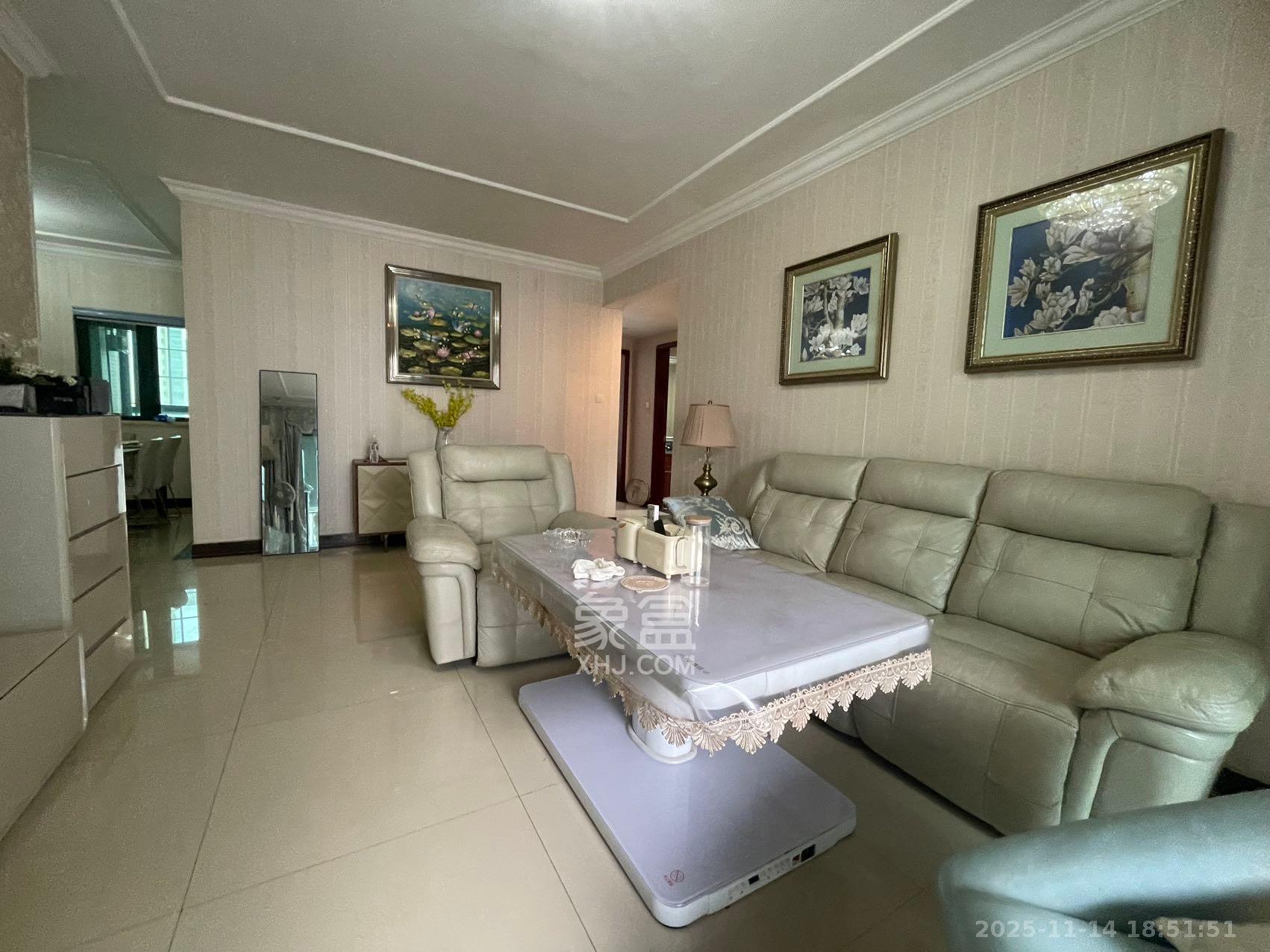 恒大雅苑  4室2厅2卫    3200.0元/月