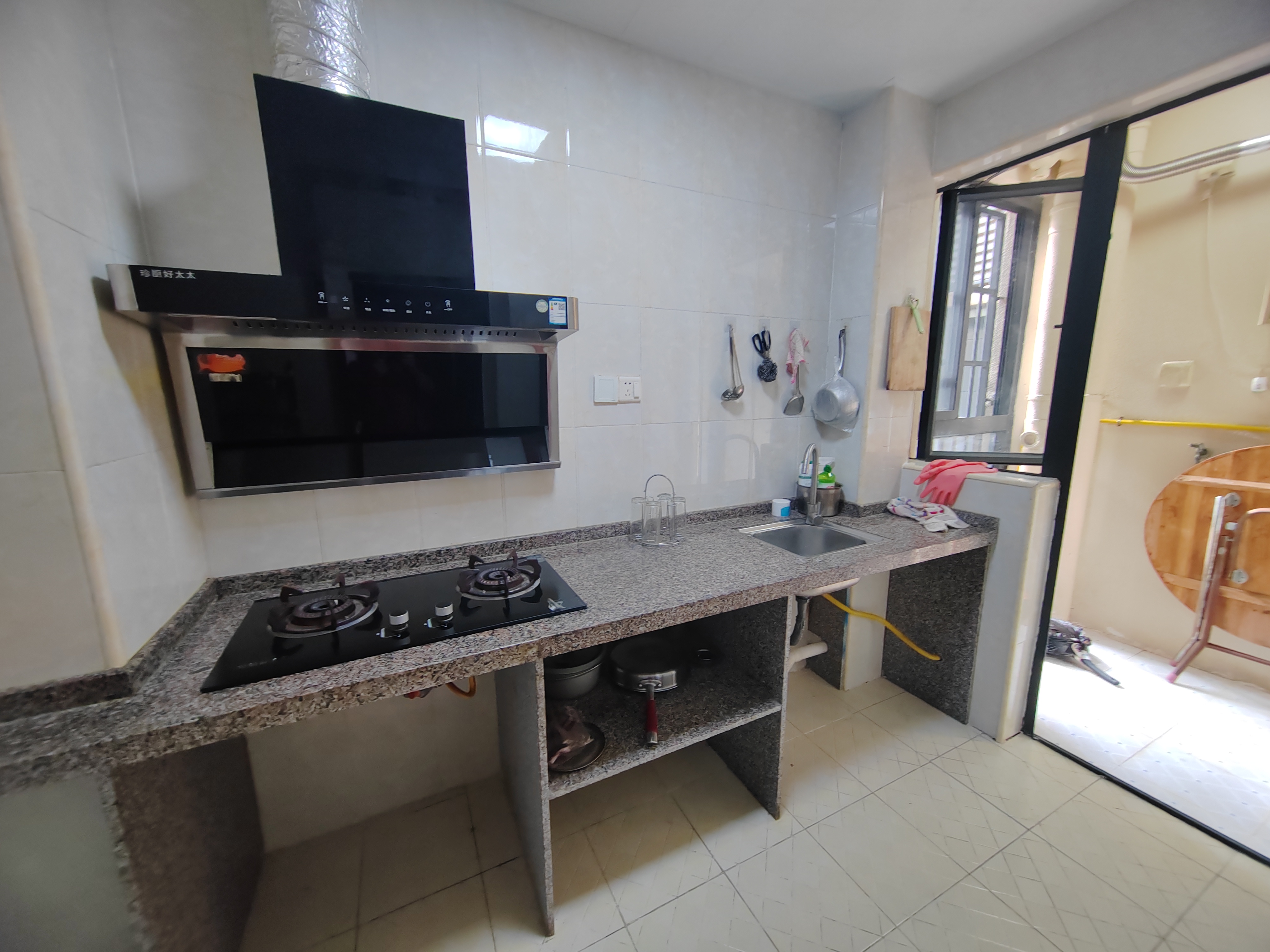 冠盛天耀园 3室2厅1卫 2600.0元/月 冠盛天耀园 3室2厅1卫 2600.0元/月室内图