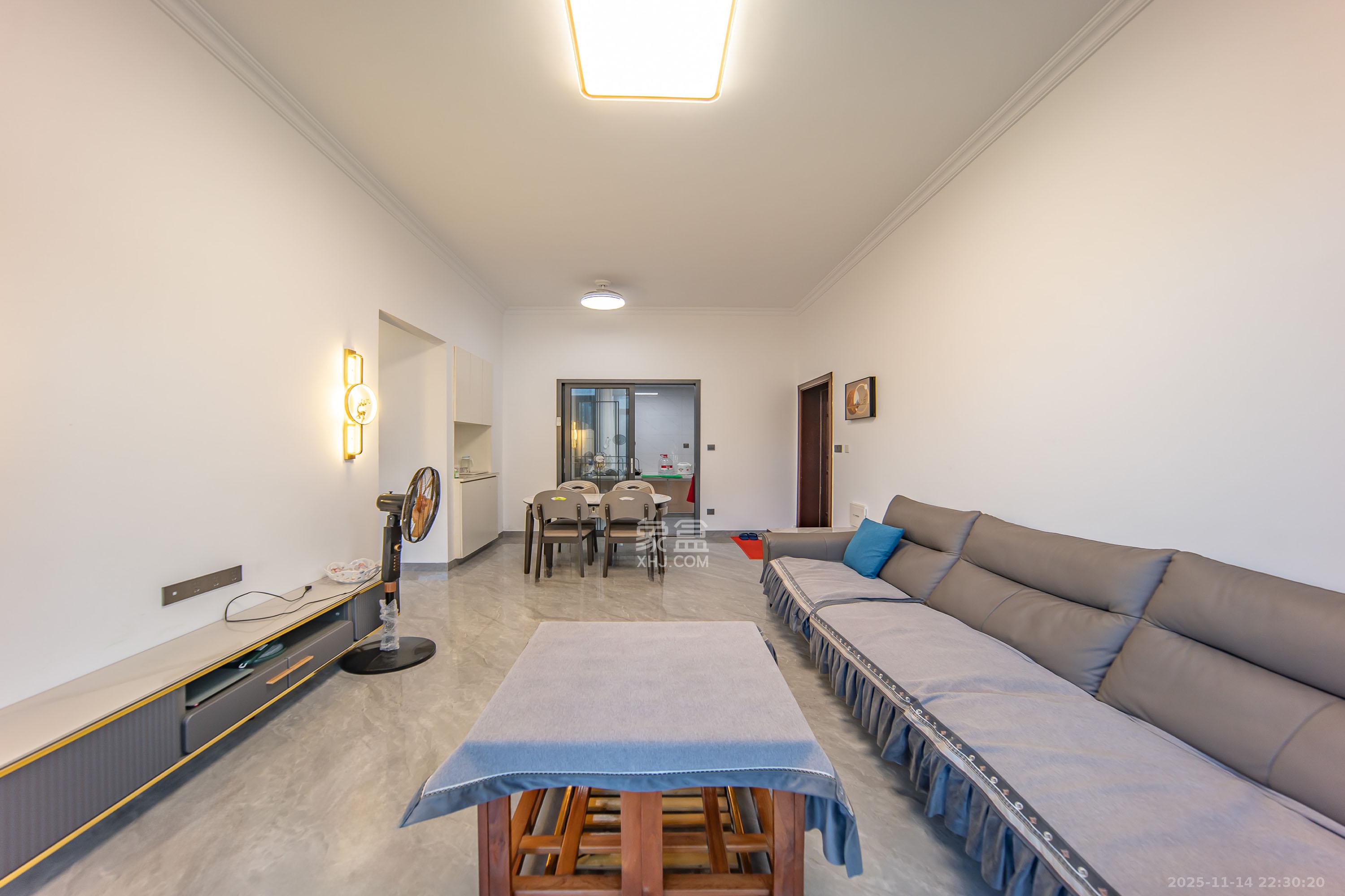 恒大文化旅游城A区  3室2厅1卫    63.0万