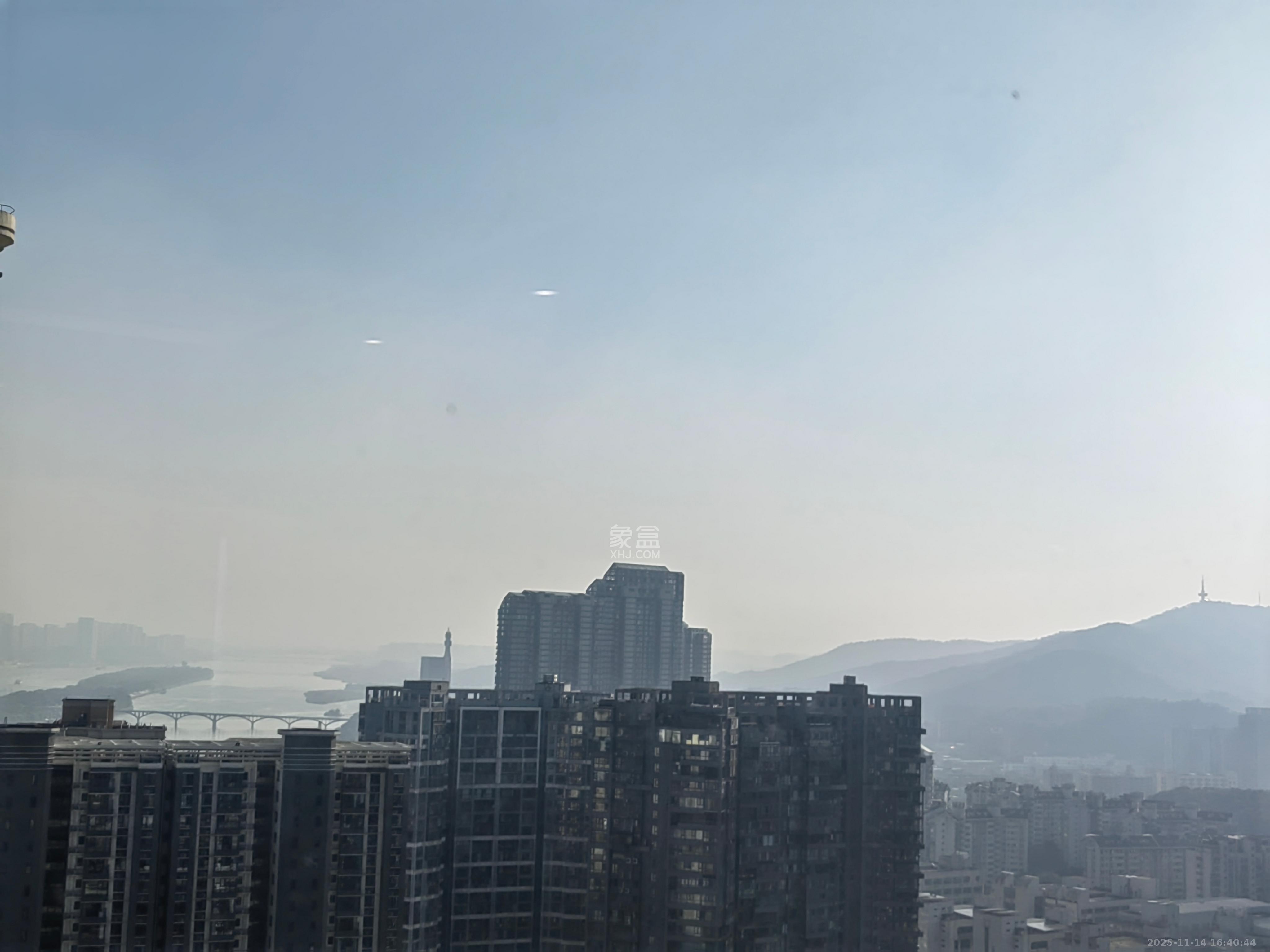 滨江府1913 4室2厅3卫 14500.0元/月 滨江府1913 4室2厅3卫 14500.0元/月室内图