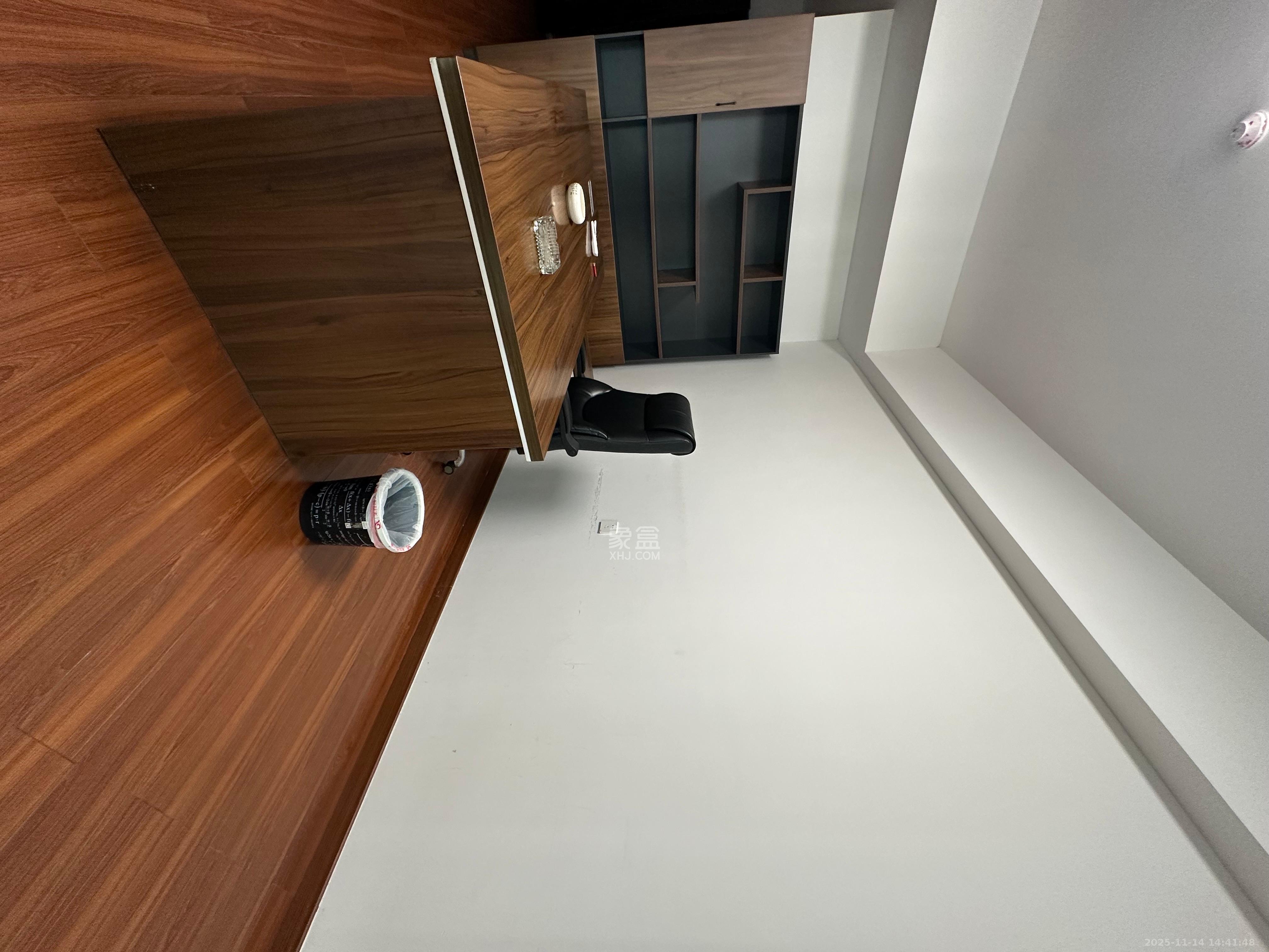 荣泰广场  1室1厅1卫    1600.0元/月室内图