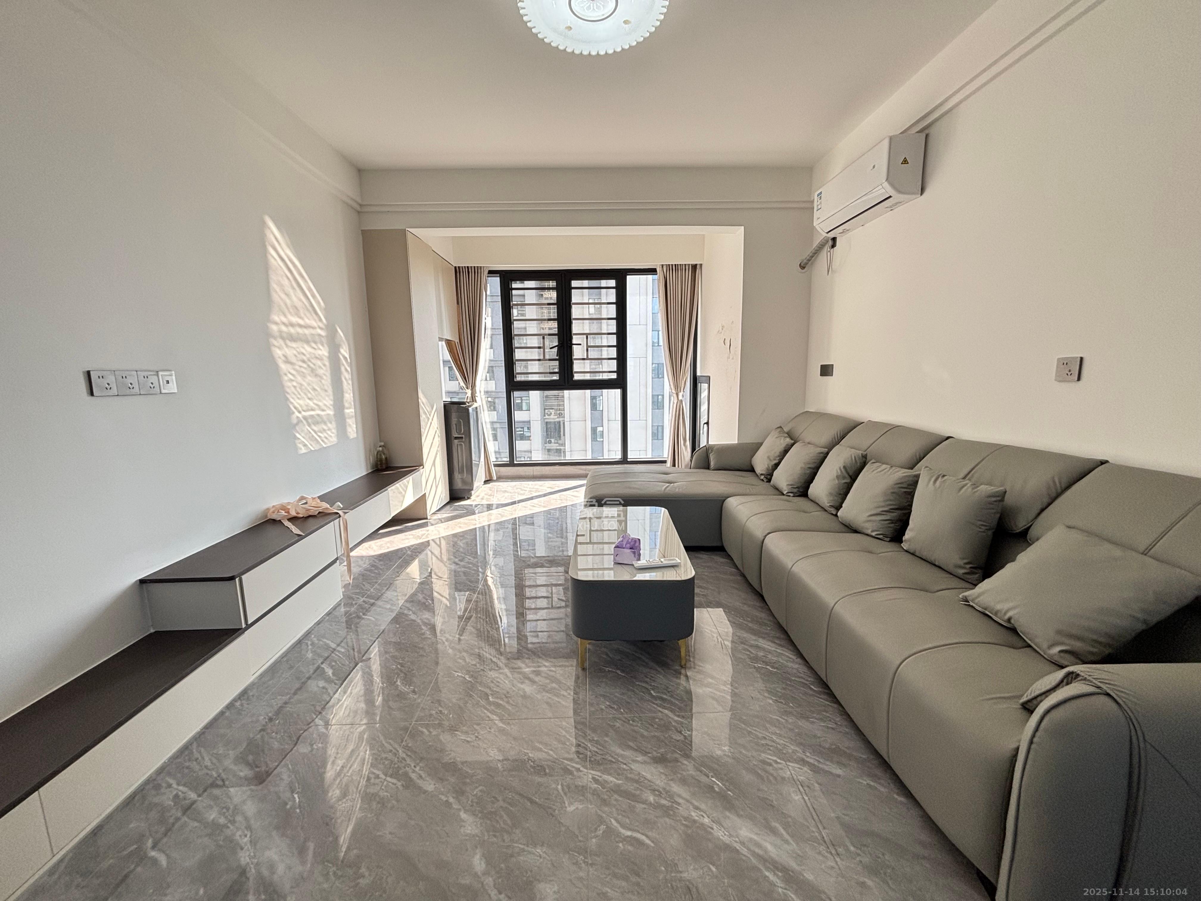 旭日嘉苑  2室2厅1卫    2500.0元/月