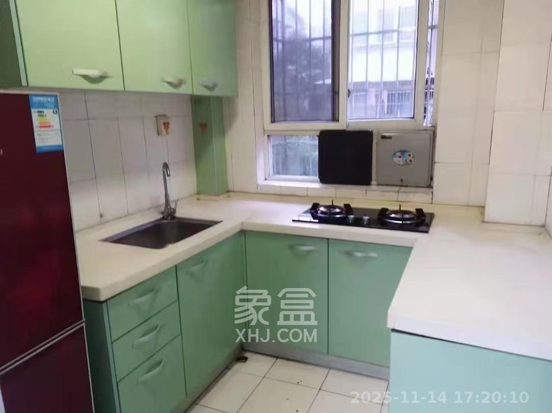 德政园  2室1厅1卫    2000.0元/月室内图