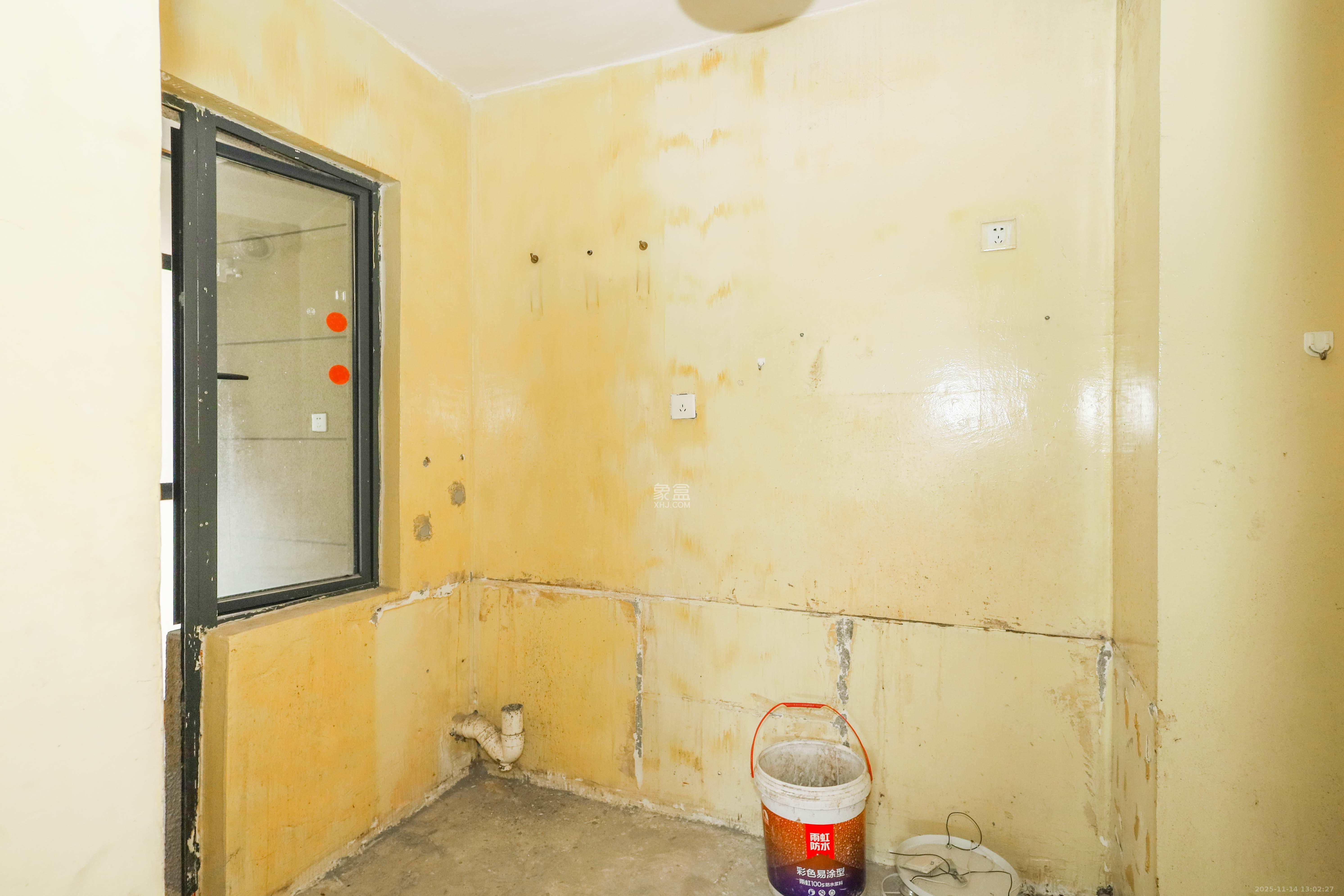 骑龙大街(骑龙苑) 3室2厅2卫 78.0万 骑龙大街(骑龙苑) 3室2厅2卫 78.0万厨房