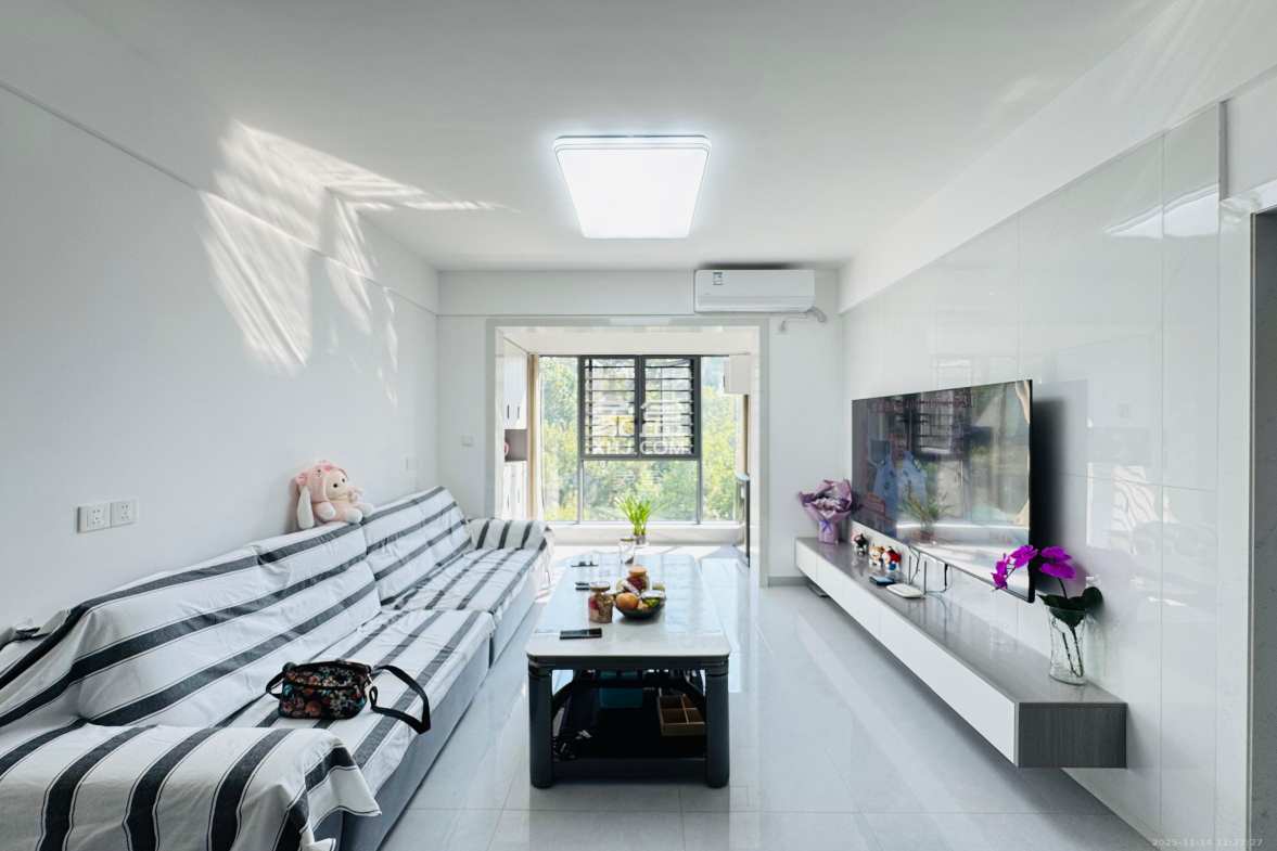 湖湘时代名邸公园壹号 2室1厅1卫 3000.0元/月 湖湘时代名邸公园壹号 2室1厅1卫 3000.0元/月室内图