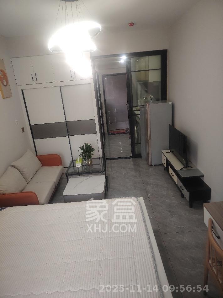 奥园城市天骄一期  1室1厅1卫    1700.0元/月